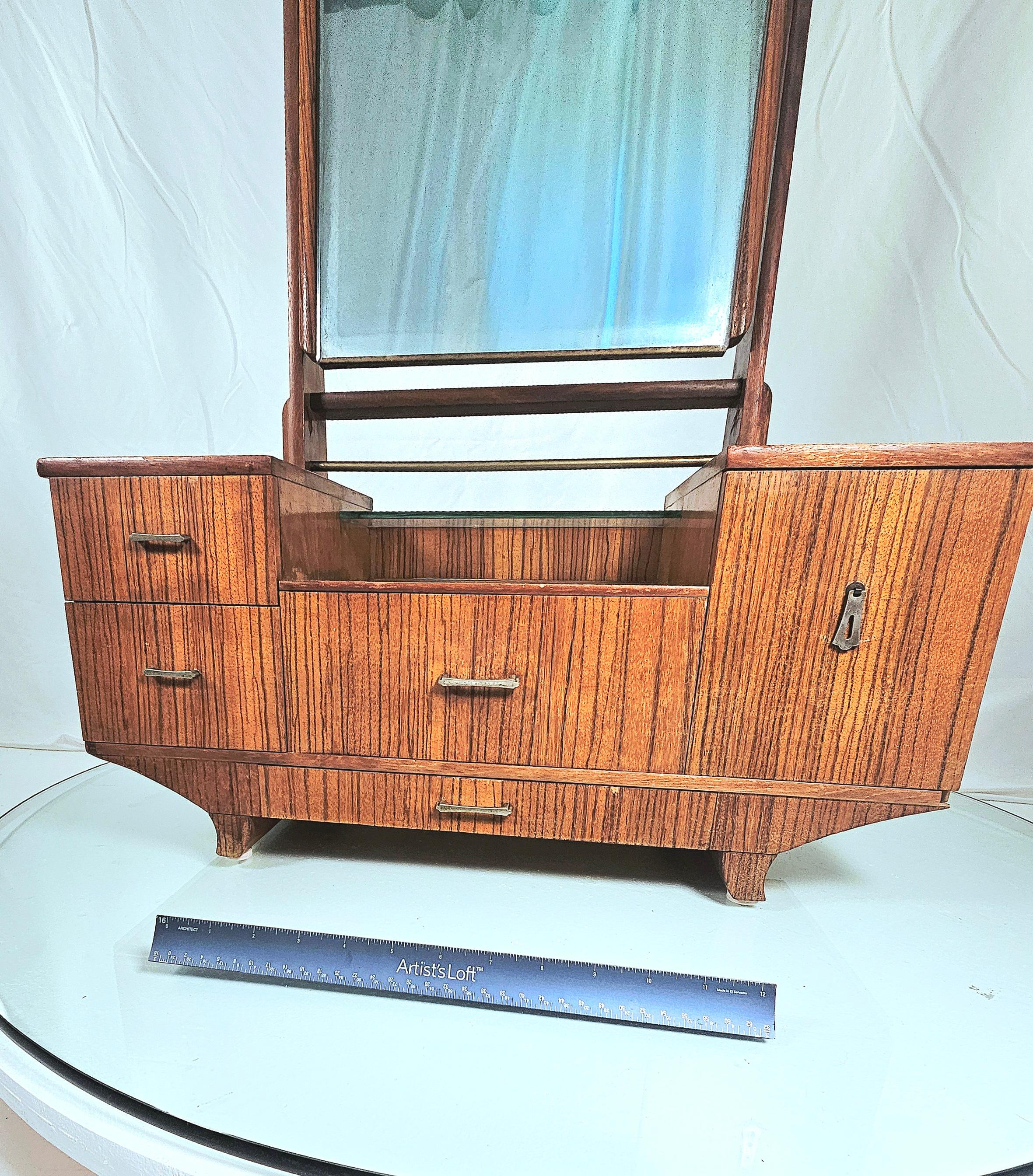 Early 1900s Salesman Sample Miniature Vanity For Sale 6