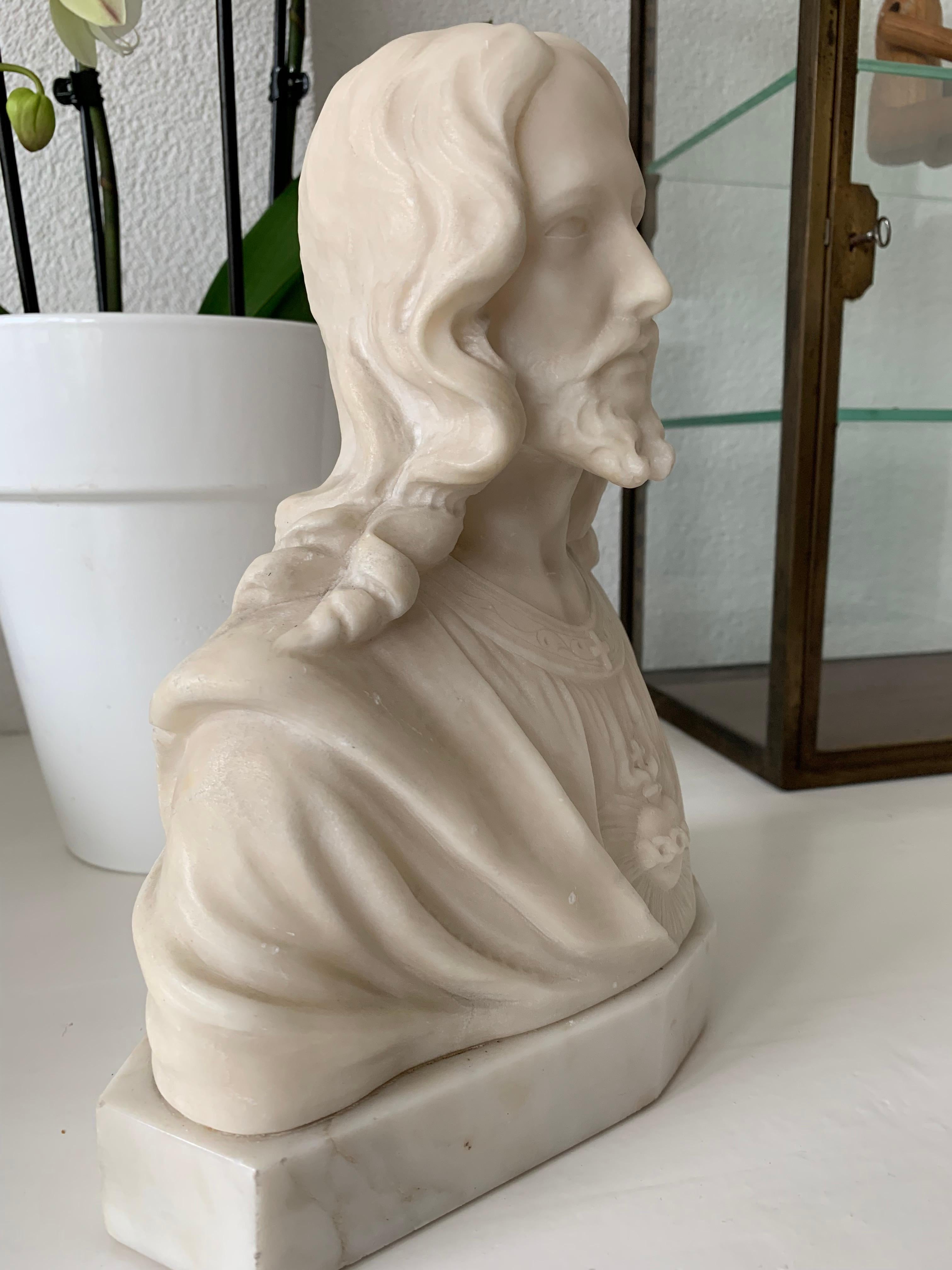 Wonderful antique sculpture of our Lord Jesus.

This gorgeous and practical size sculpture is signed on the back by the artist, but unfortunately we can't 'decipher' his/her name. Thanks to its practical size this work of religious art is ideal for