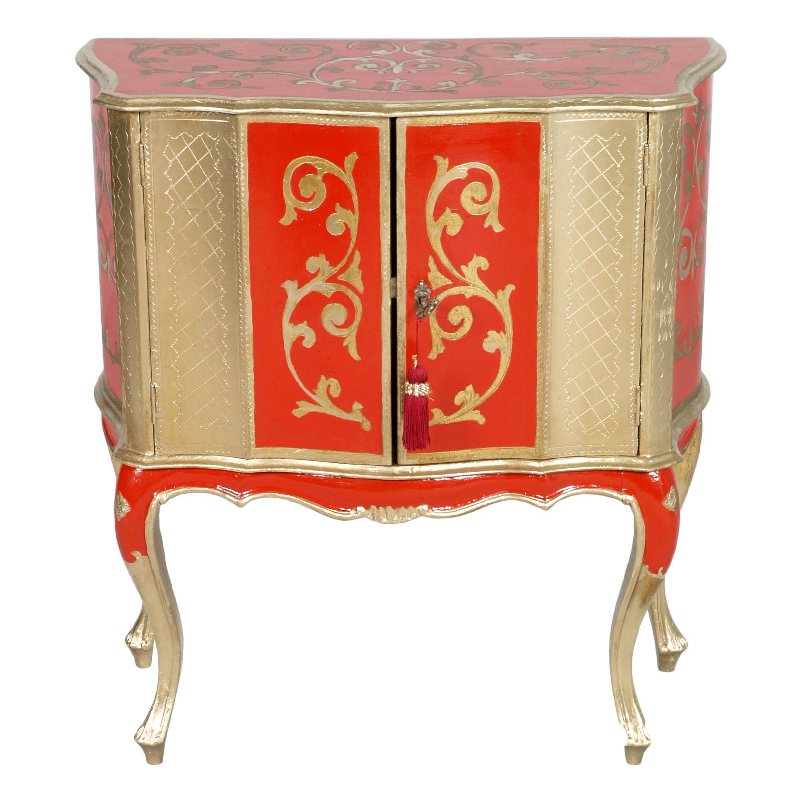 Early 1900s Small Sideboard from Florence, Gold Leaf and Florentine Red Lacquer For Sale