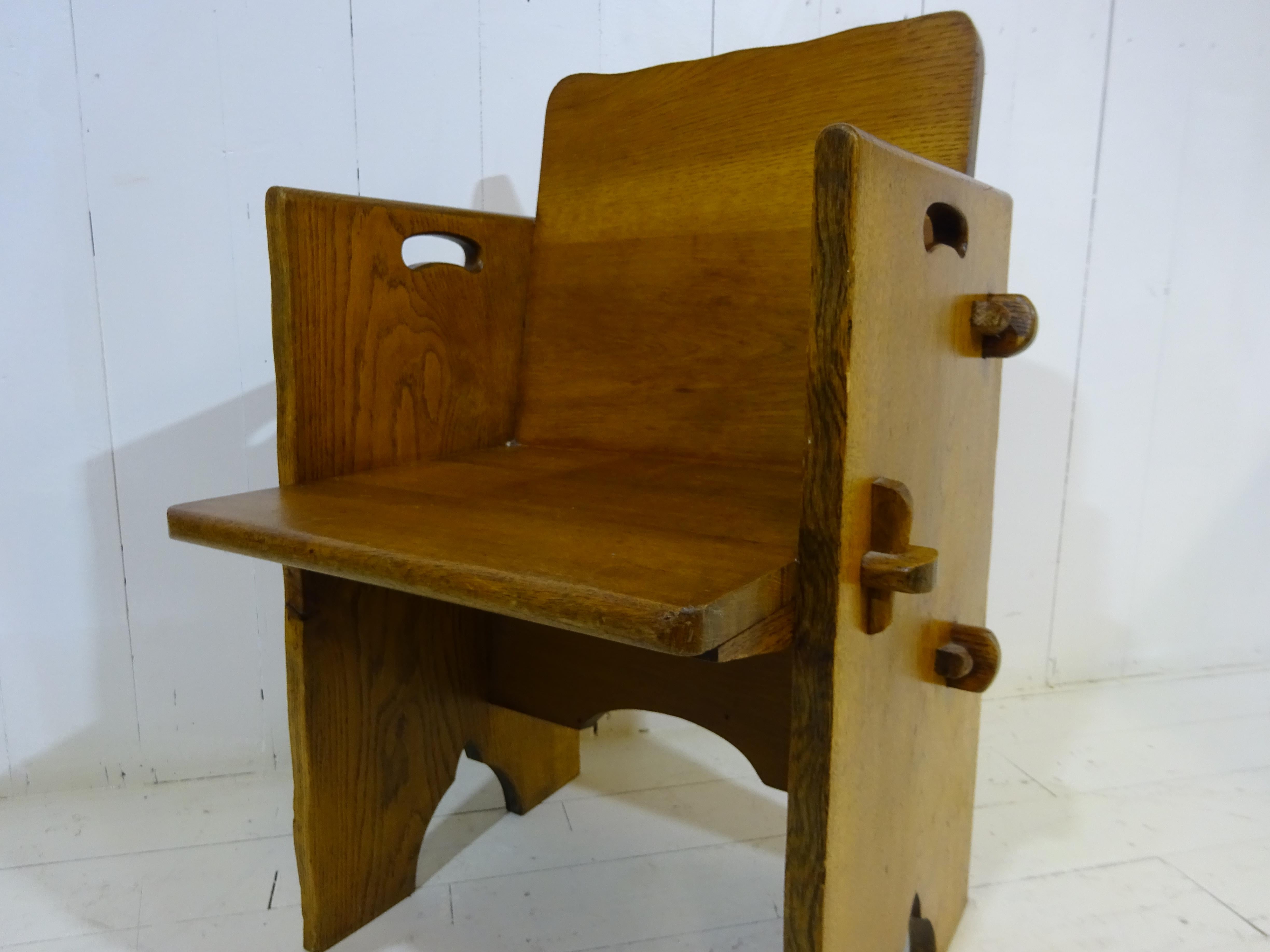 Early 1900's Solid Oak Hand Crafted Altar Chair 1