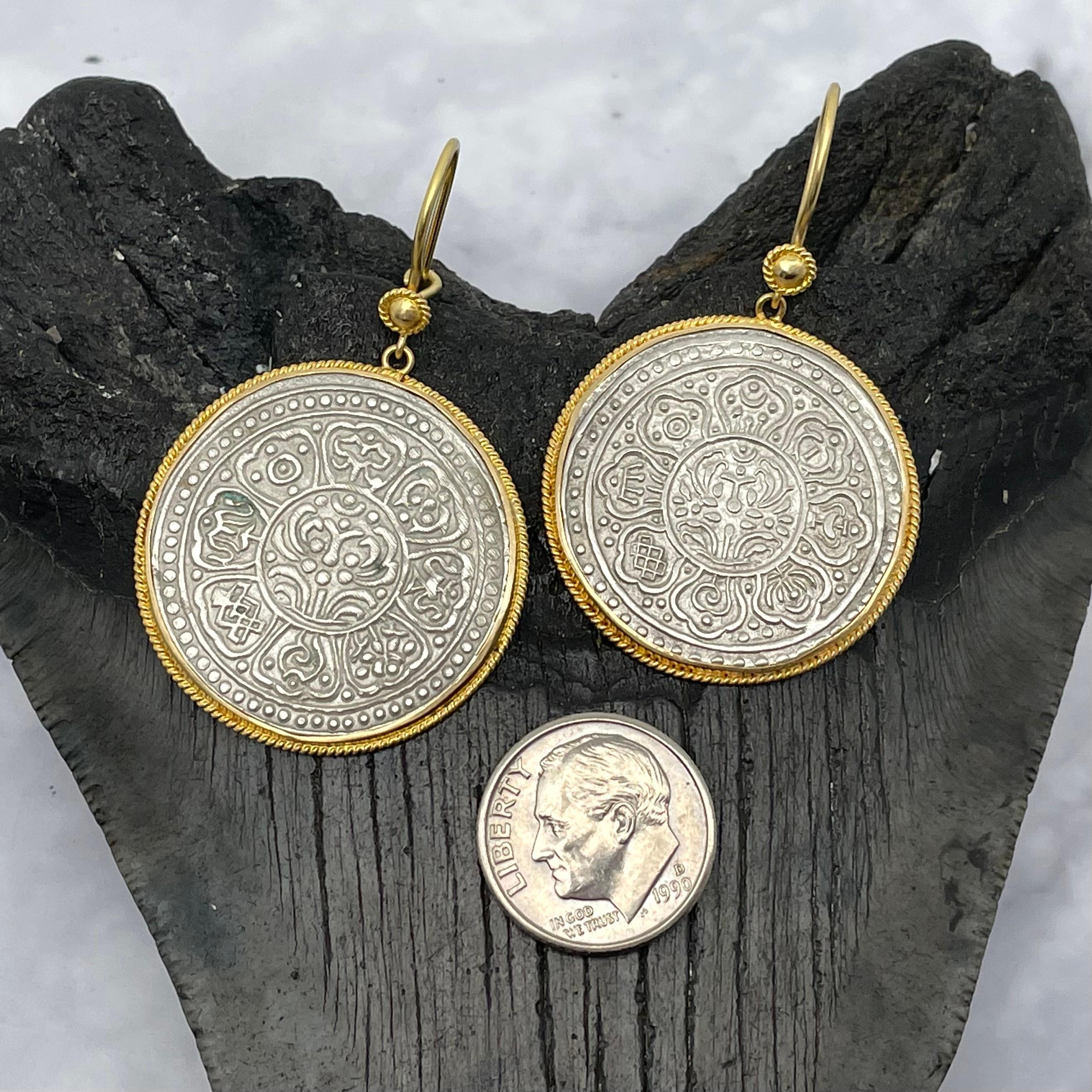 Early 1900's Tibet Silver Tangka Coin 18K Gold Wire Earrings For Sale 3