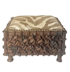 Reposapiés de madera