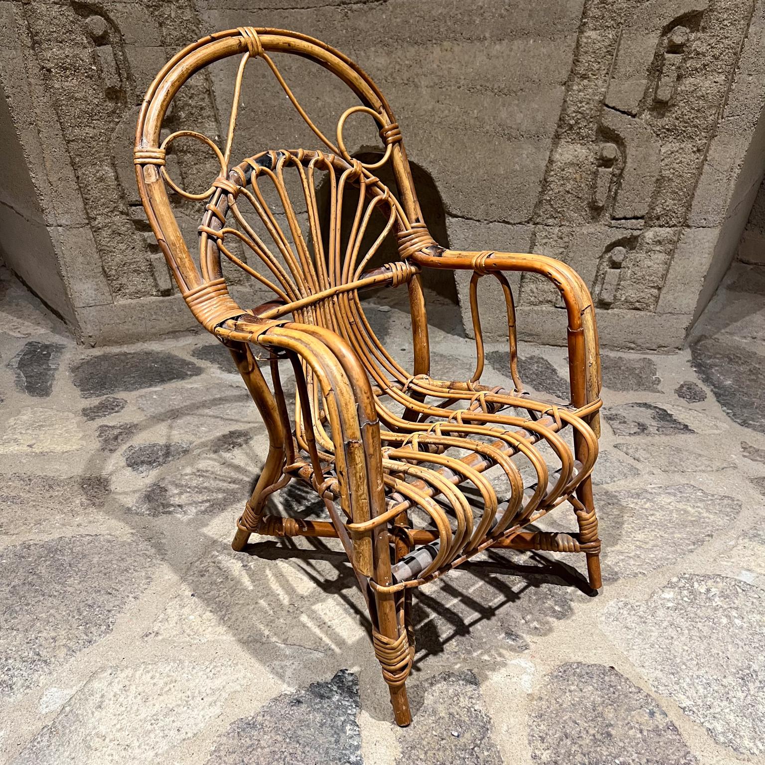Early 1900s Vintage Children's Wicker Armchair Arched Rattan For Sale 5
