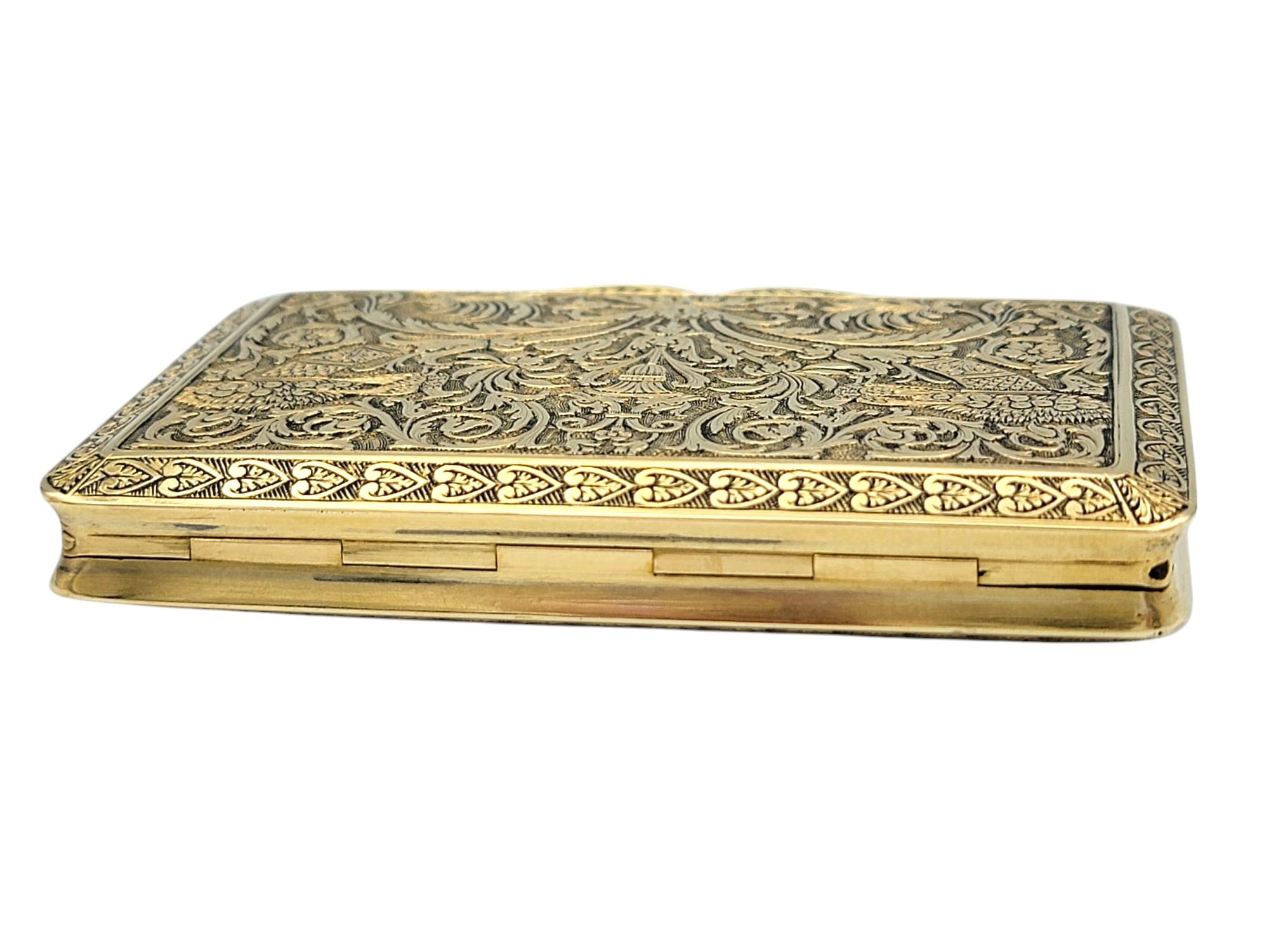 Frühe 1900er Jahre Vintage graviert verziert Scharnier Schnupftabakdose in 18 Karat Gelbgold (Edwardian) im Angebot
