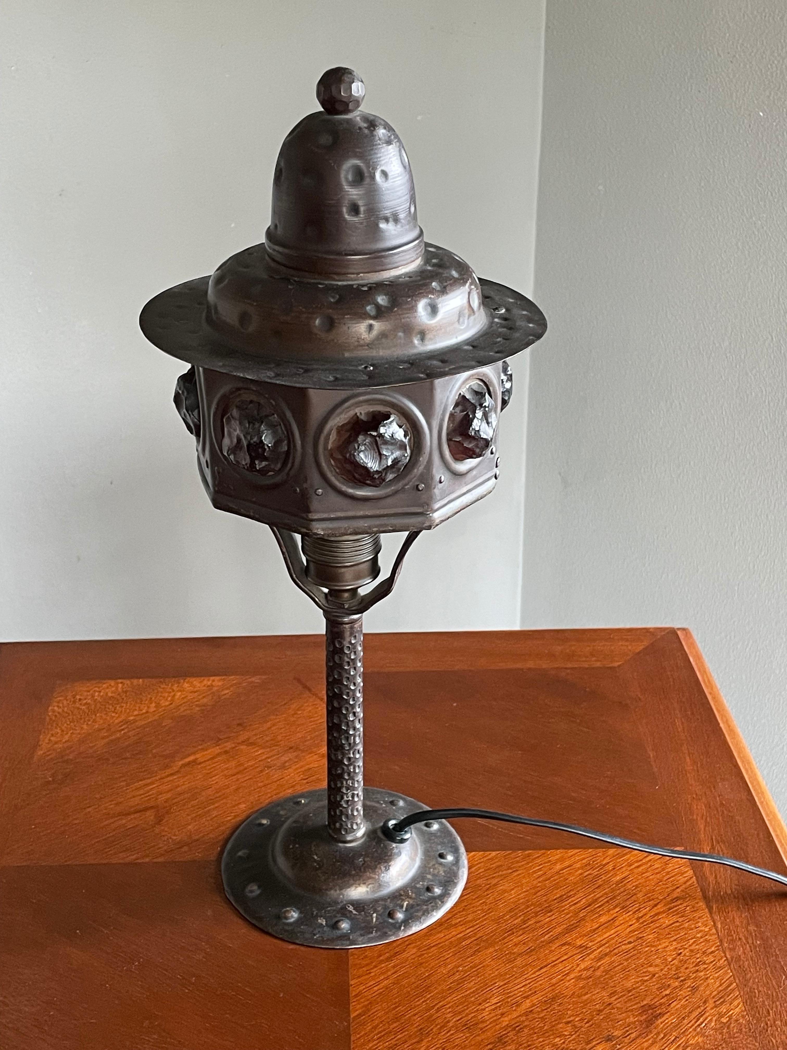 20th Century Early 1900s Wrought Iron & Chunky Glass-Like Arts and Crafts Table / Desk Lamp For Sale