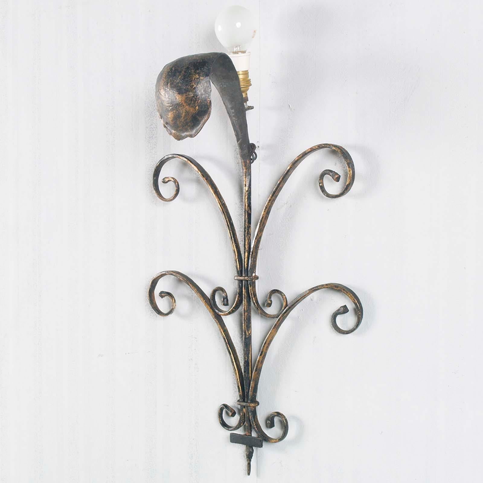 Italian Early 1900s Wrought Iron Wall Lamps black color with Golden Reflections For Sale