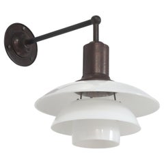 PH-Lampe" von Poul Henningsen für Louis Poulsen aus den frühen 1930er Jahren, Skandinavische Modernität