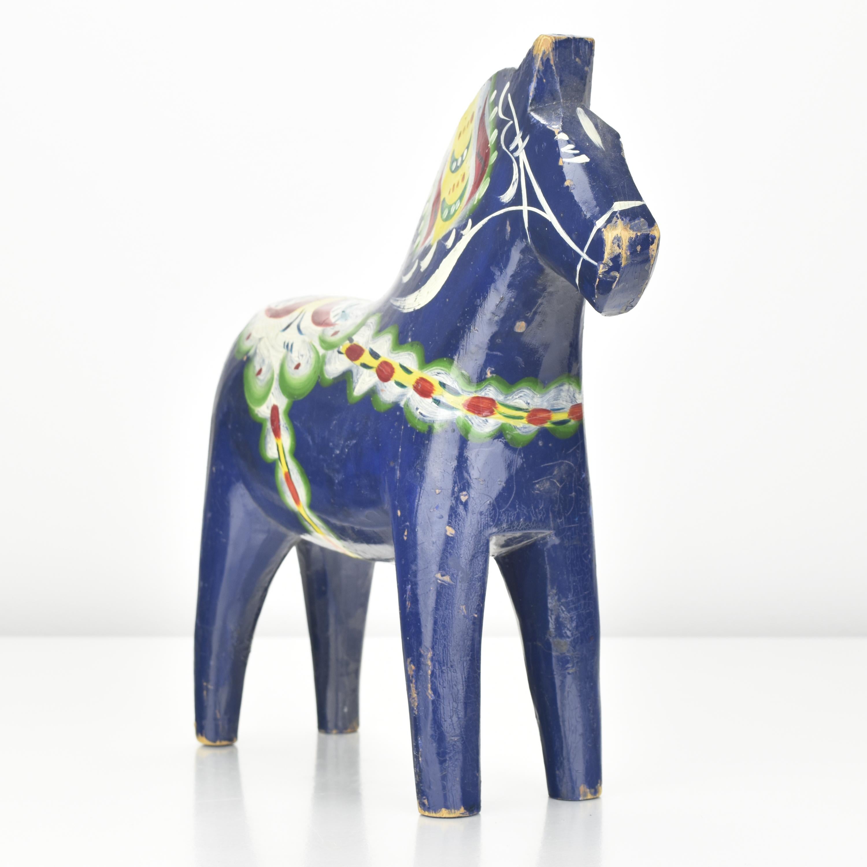 Hand-Crafted Early 1930s Swedish Dala Horse Figurine by Nils Olsson Carved Painted Wood For Sale