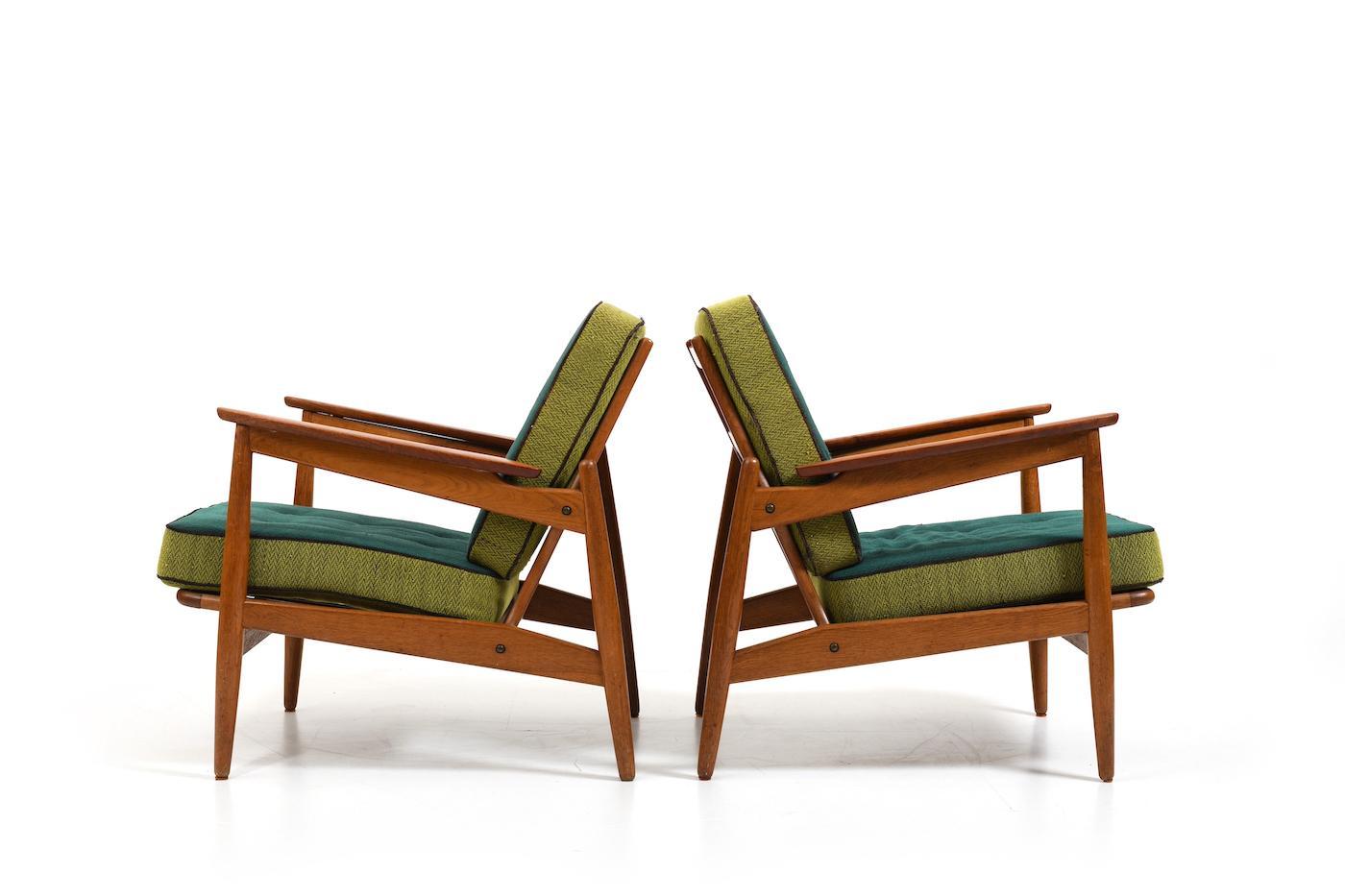 Paire de fauteuils danois en chêne et teck du début des années 1950 Bon état - En vente à Handewitt, DE