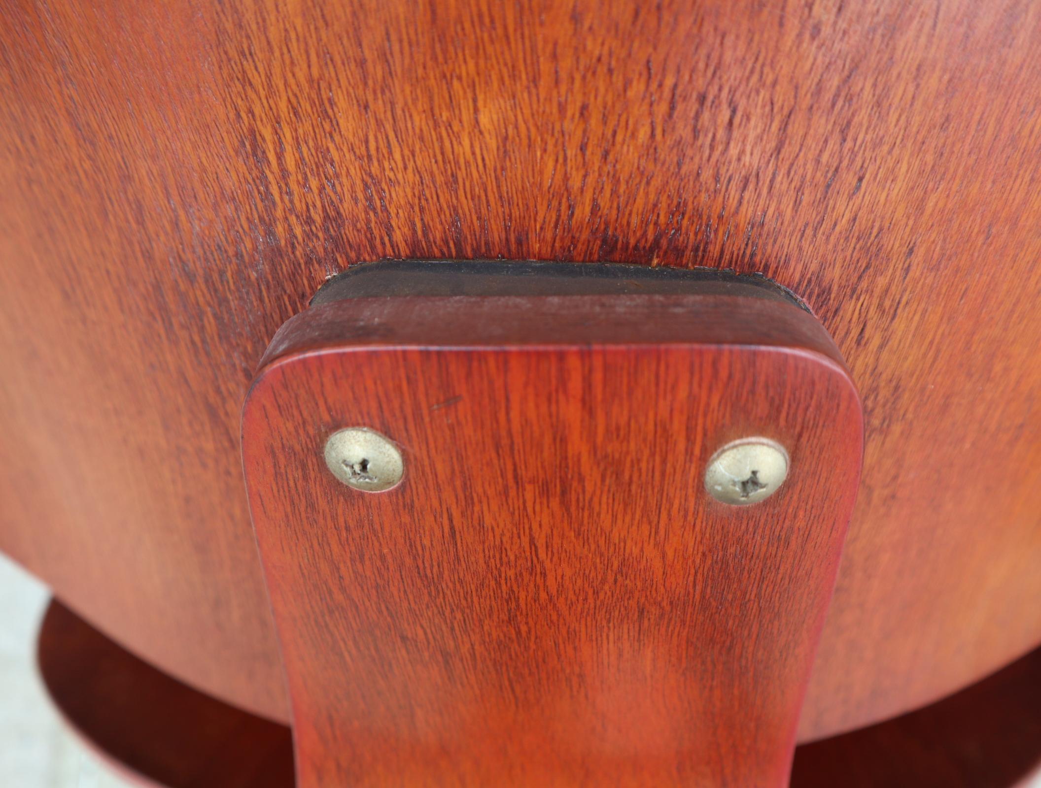 Early 1950s Herman Miller Eames Red Aniline Dyed LCW Lounge Chair 4