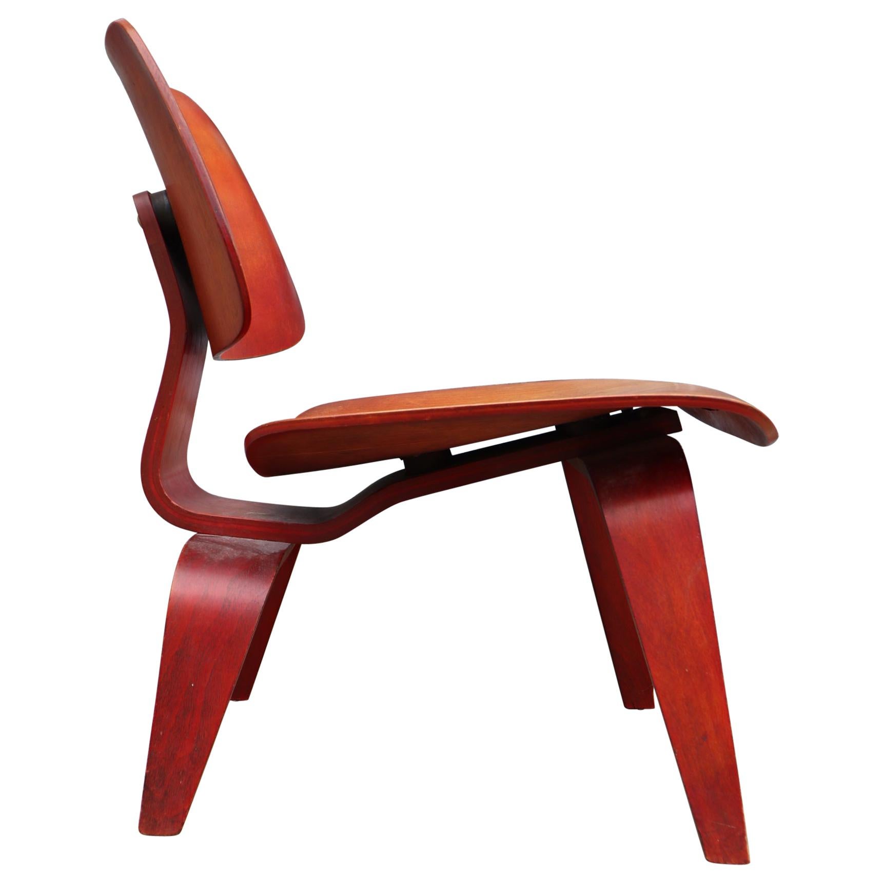 Early 1950s Herman Miller Eames Red Aniline Dyed LCW Lounge Chair