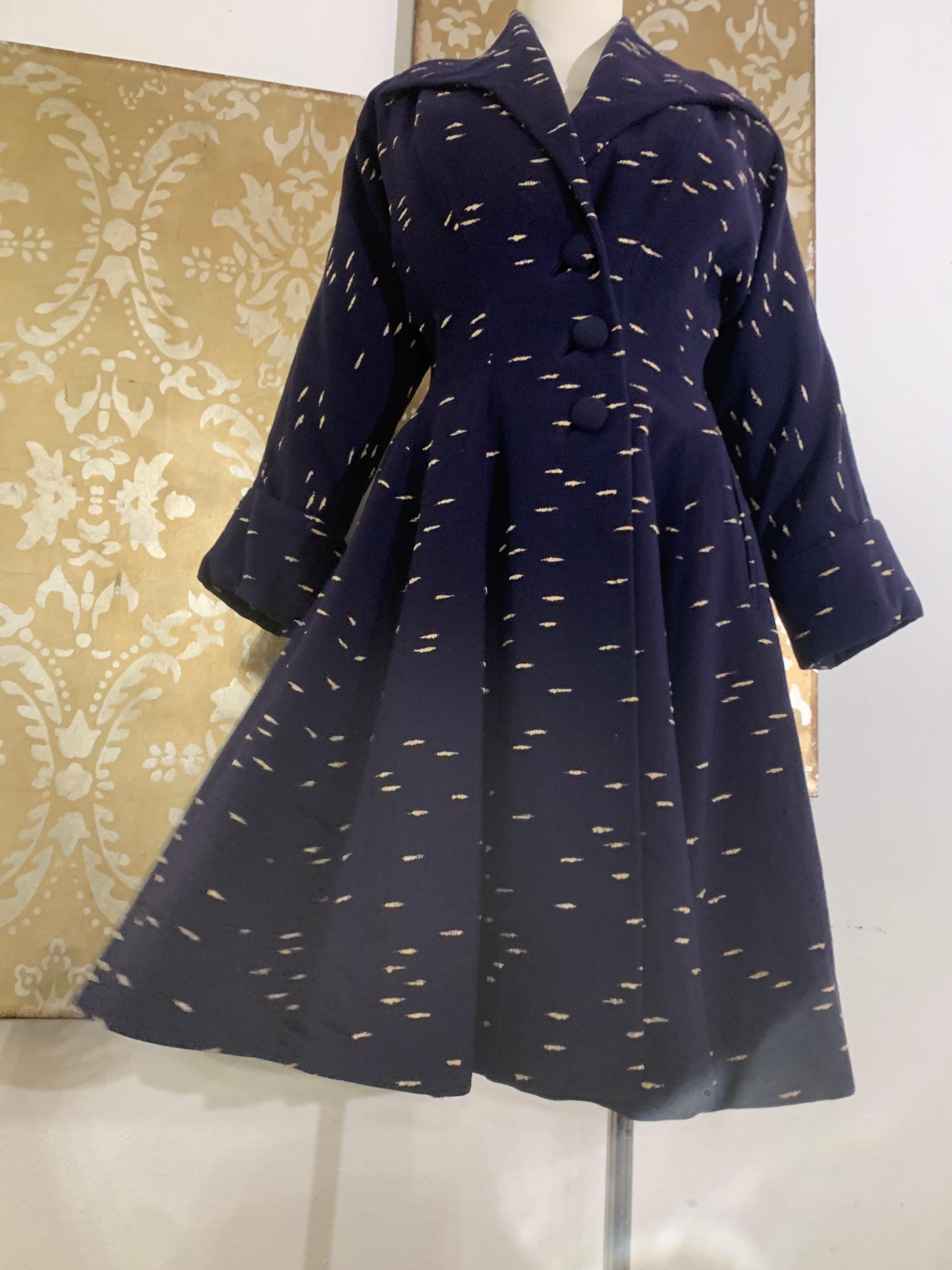 Early 1950s Lilli Ann Navy Wool/Cashmere Fit & Flare Coat w Large Collar & Cuffs 6
