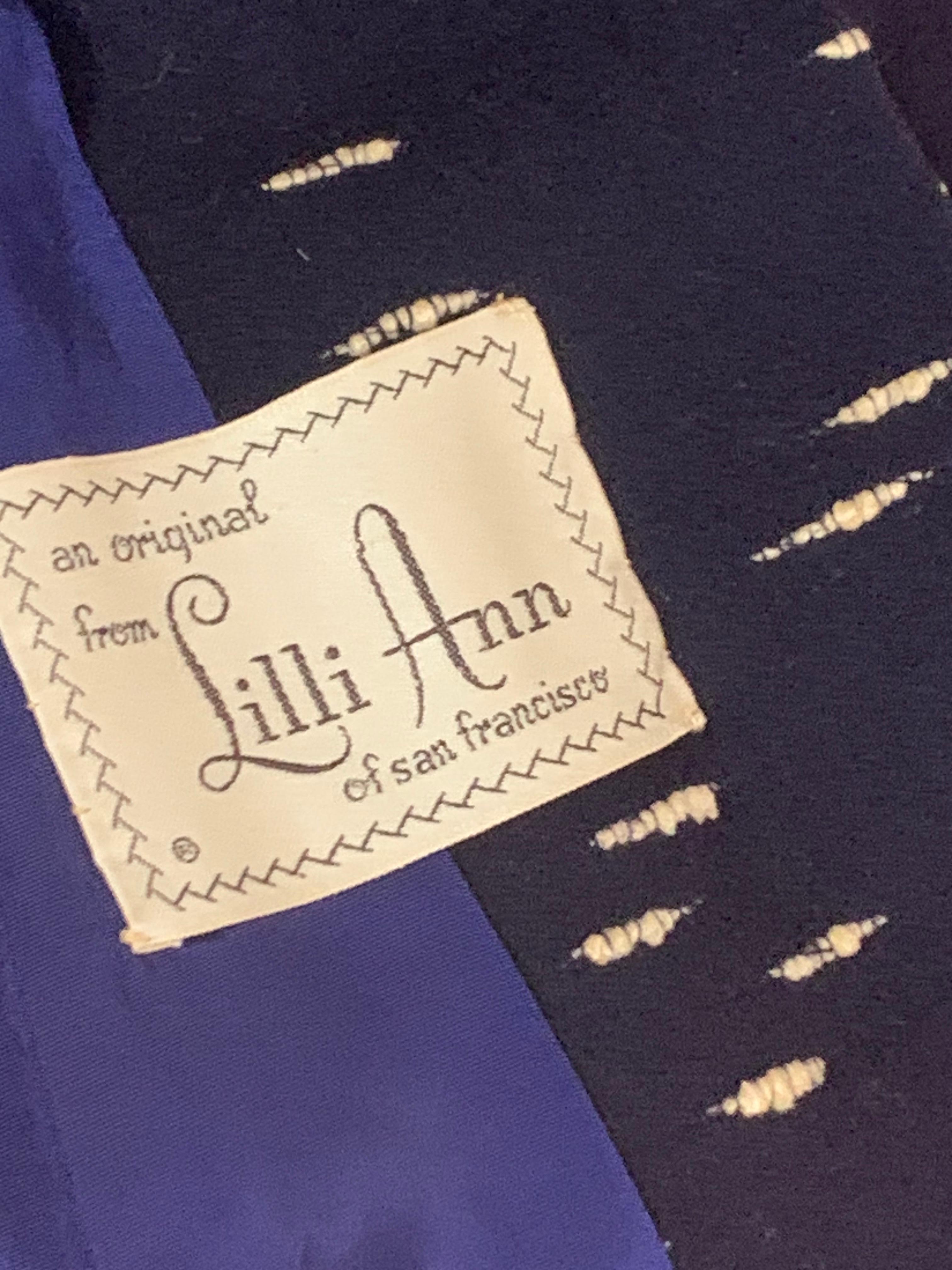 Early 1950s Lilli Ann Navy Wool/Cashmere Fit & Flare Coat w Large Collar & Cuffs 11