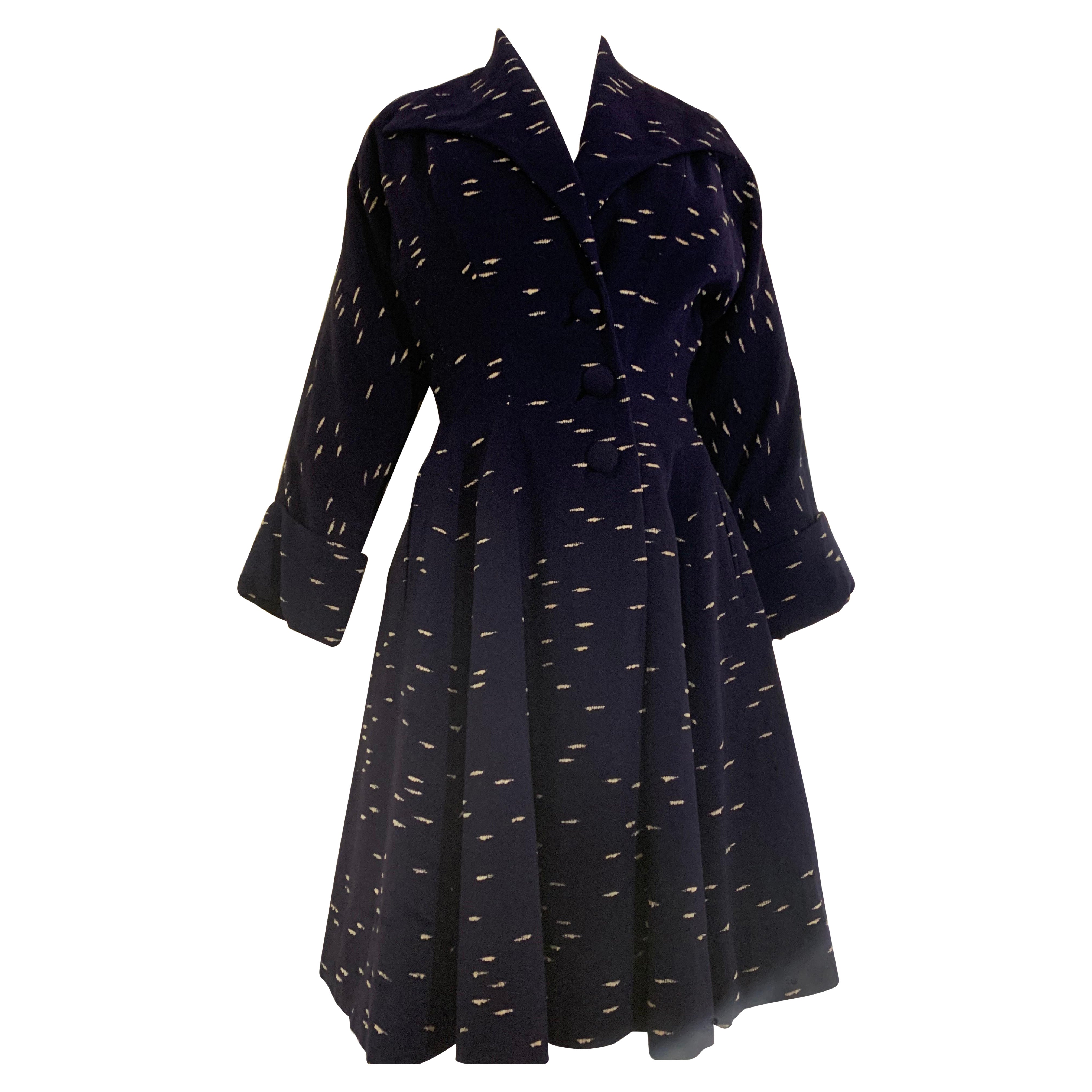 Early 1950s Lilli Ann Navy Wool/Cashmere Fit & Flare Coat w Large Collar & Cuffs