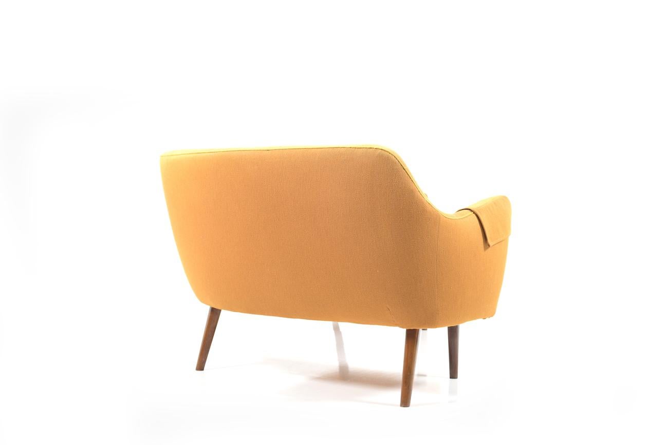 Early 1950s Rare Danish Corner Sofa In Good Condition For Sale In Handewitt, DE