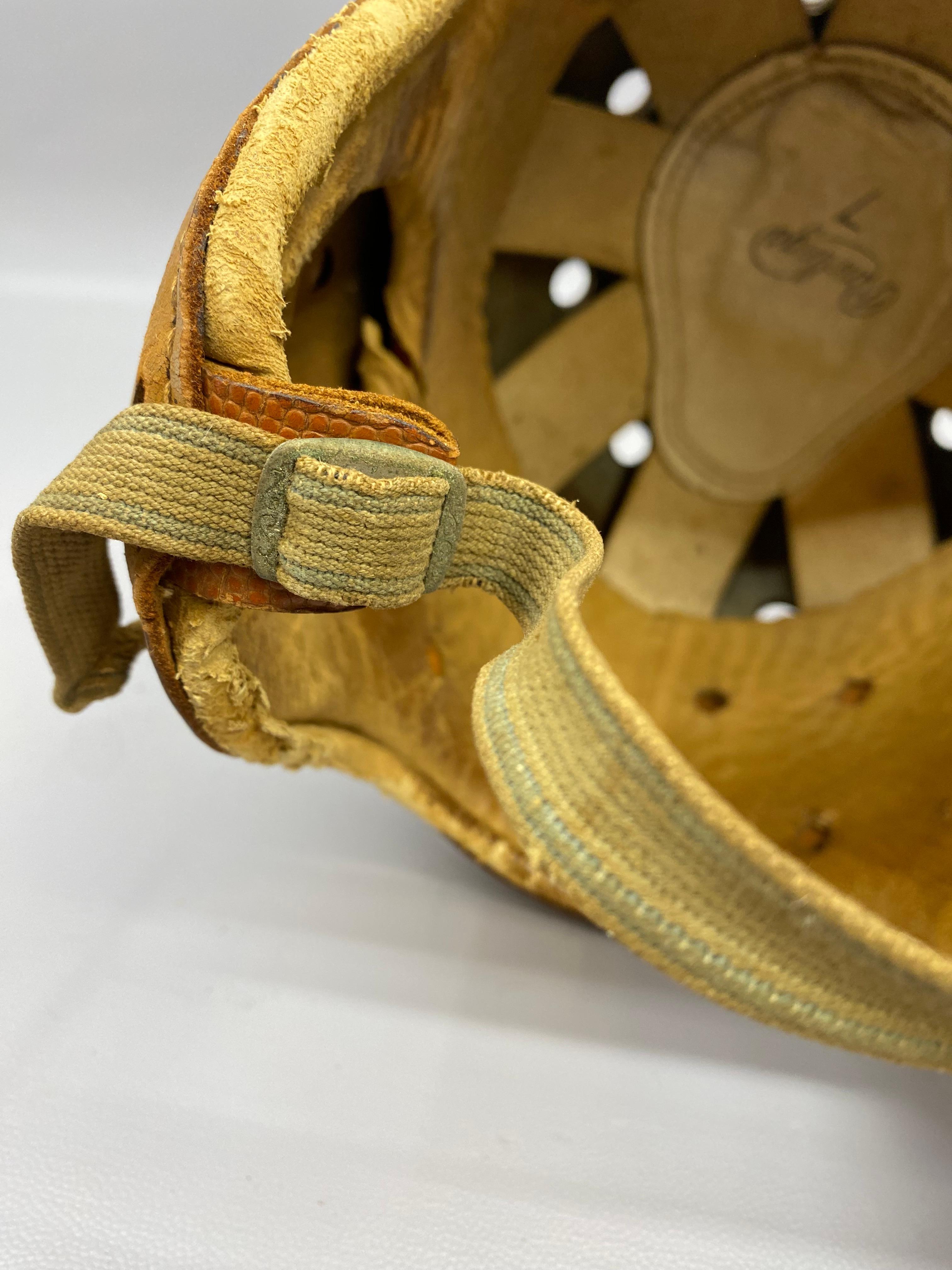 Frühe 1950er Rawlings Leder-Jugend-Football- Helm 3