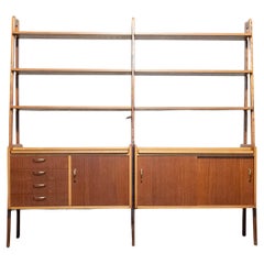 Doppelwandschrank / Bücherregal im skandinavischen Stil der frühen 1950er Jahre