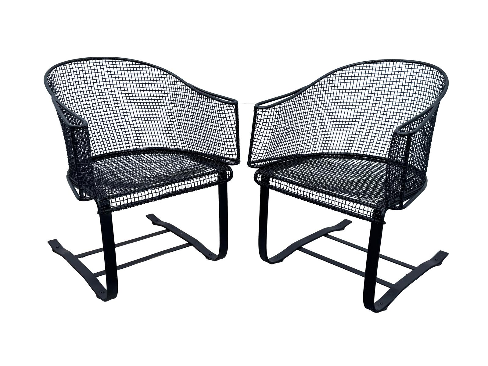 Mid-Century Modern Early 1950s Sculptura Woven Mesh Bouncer Chair & Table Set For Sale