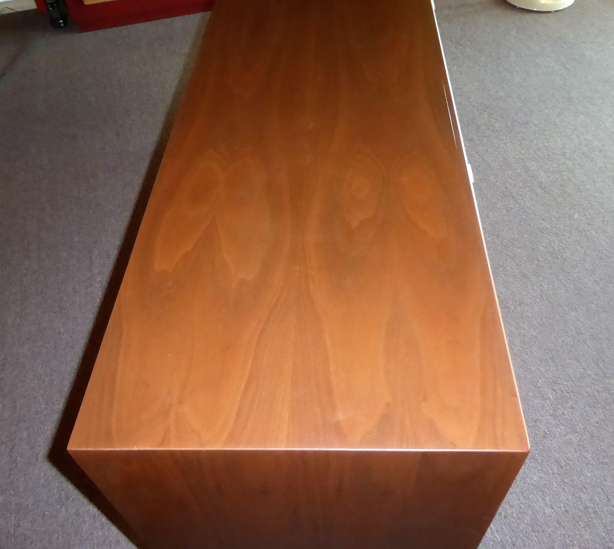 Early 1960s Founders Furniture Florence Knoll Style Walnut Credenza 5