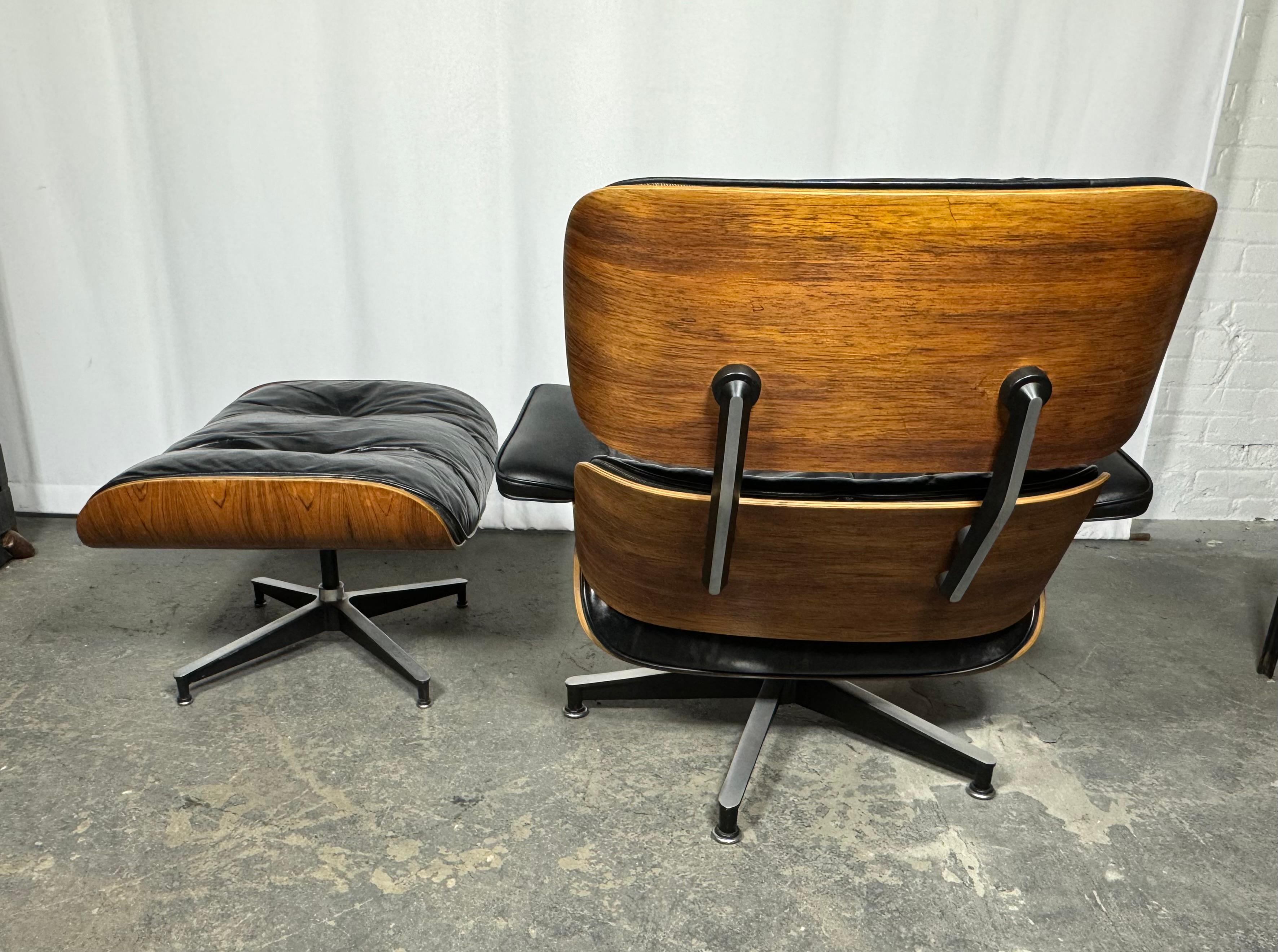 Early 1960's Production Eames Lounge Chair & Ottoman For Herman Miller For Sale 3