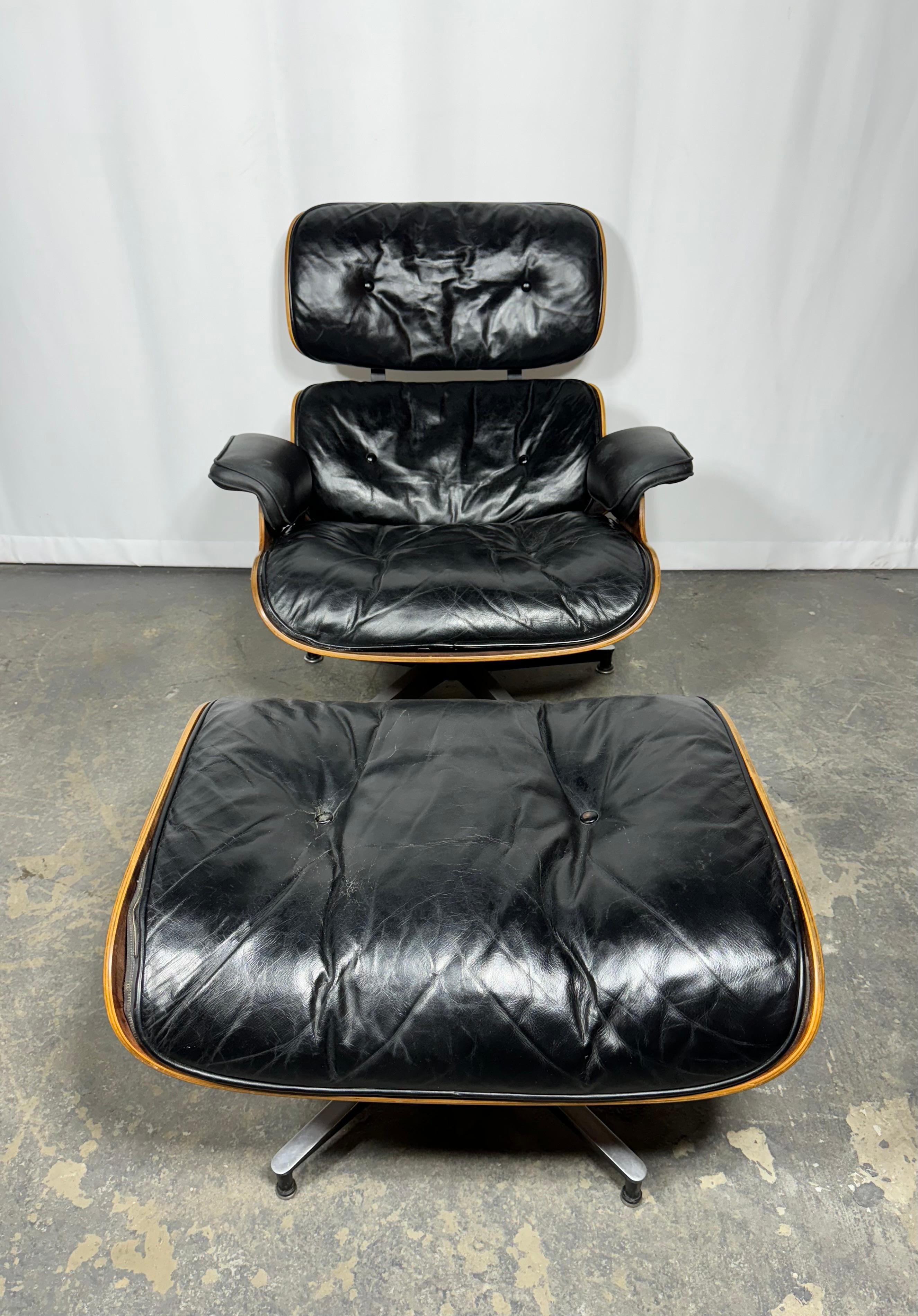 Early 1960's Production Eames Lounge Chair & Ottoman For Herman Miller For Sale 1
