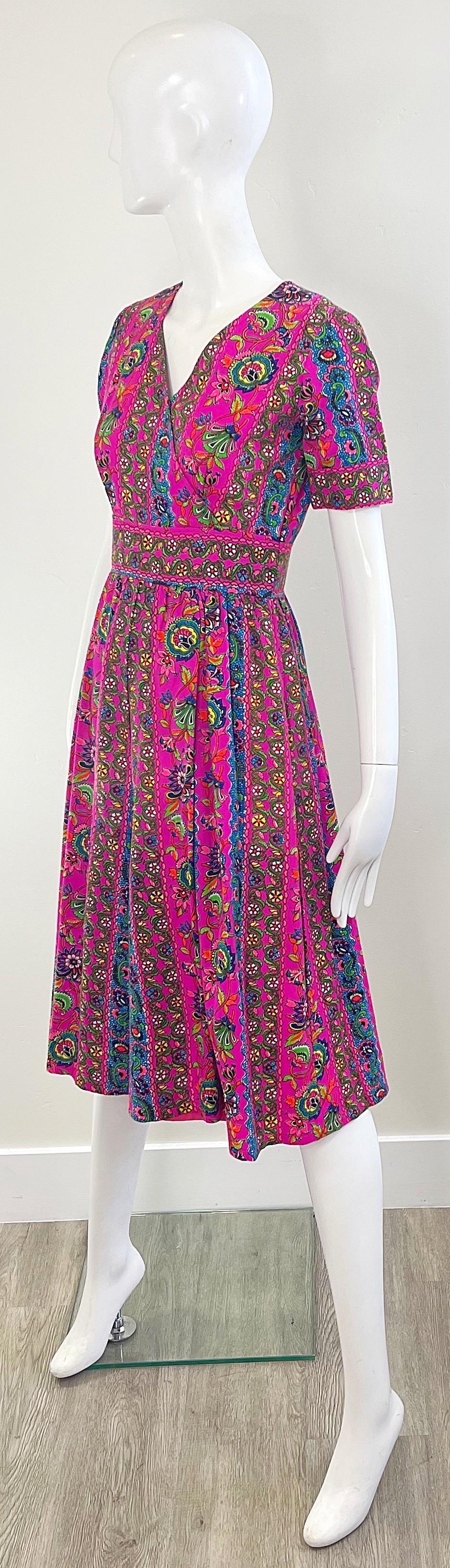 Début des années 1970 Rose vif Imprimé Paisley Coton Vintage 70s A Line Robe en vente 7