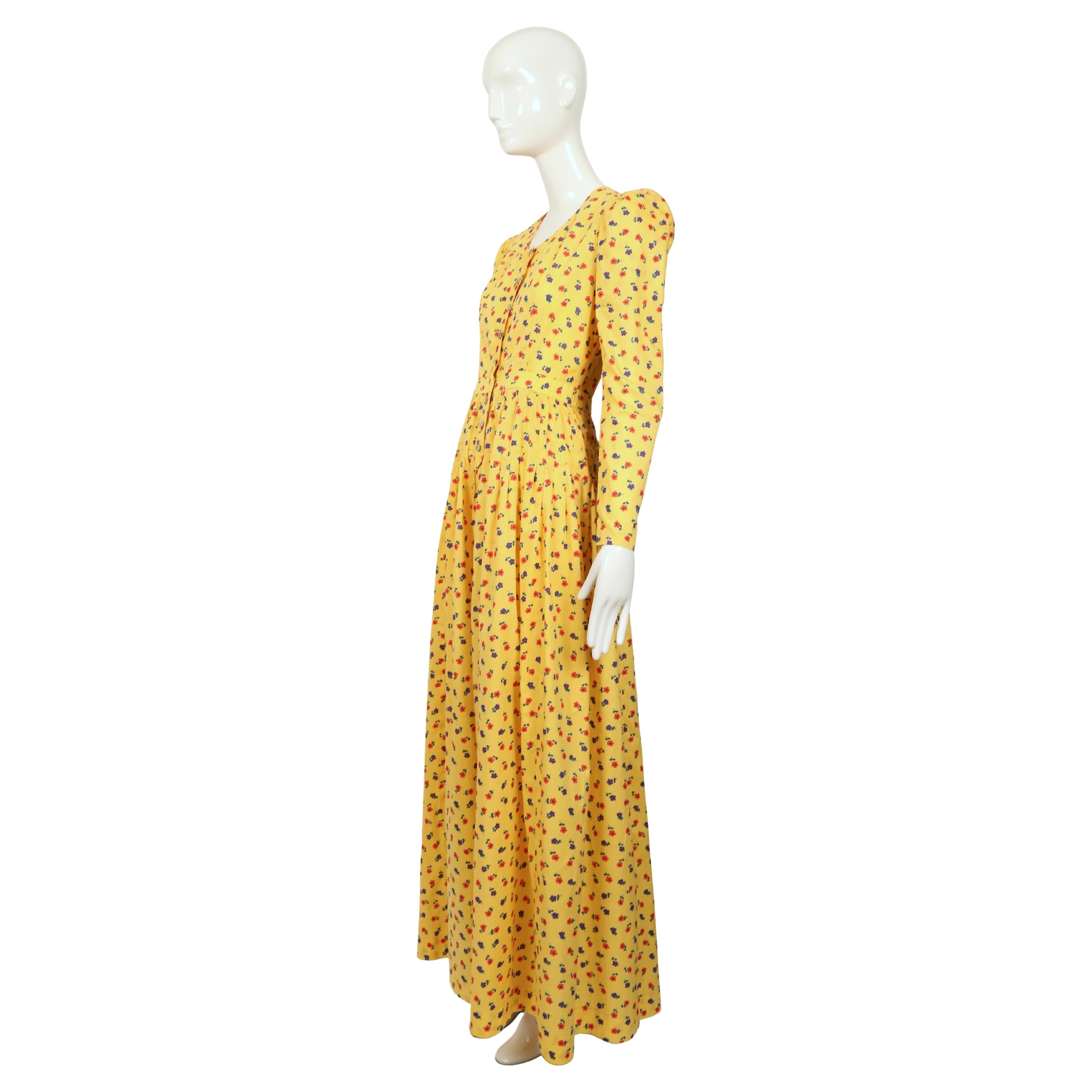 YVES SAINT LAURENT rive gauche robe jaune liberté imprimée florale, début des années 1970 en vente 3