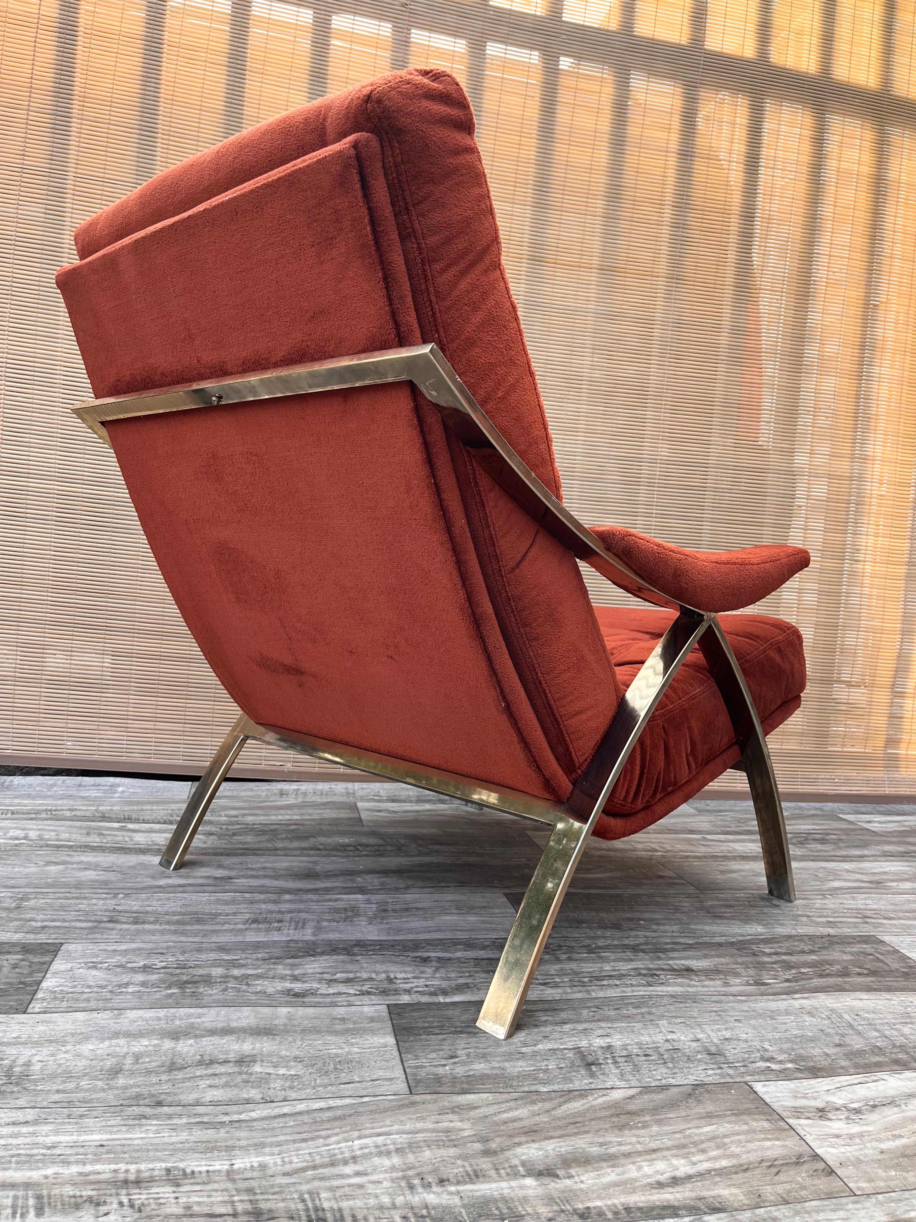 Early 1980s Mid-Century Modern Lounge Chair by Carsons of High Point.  1