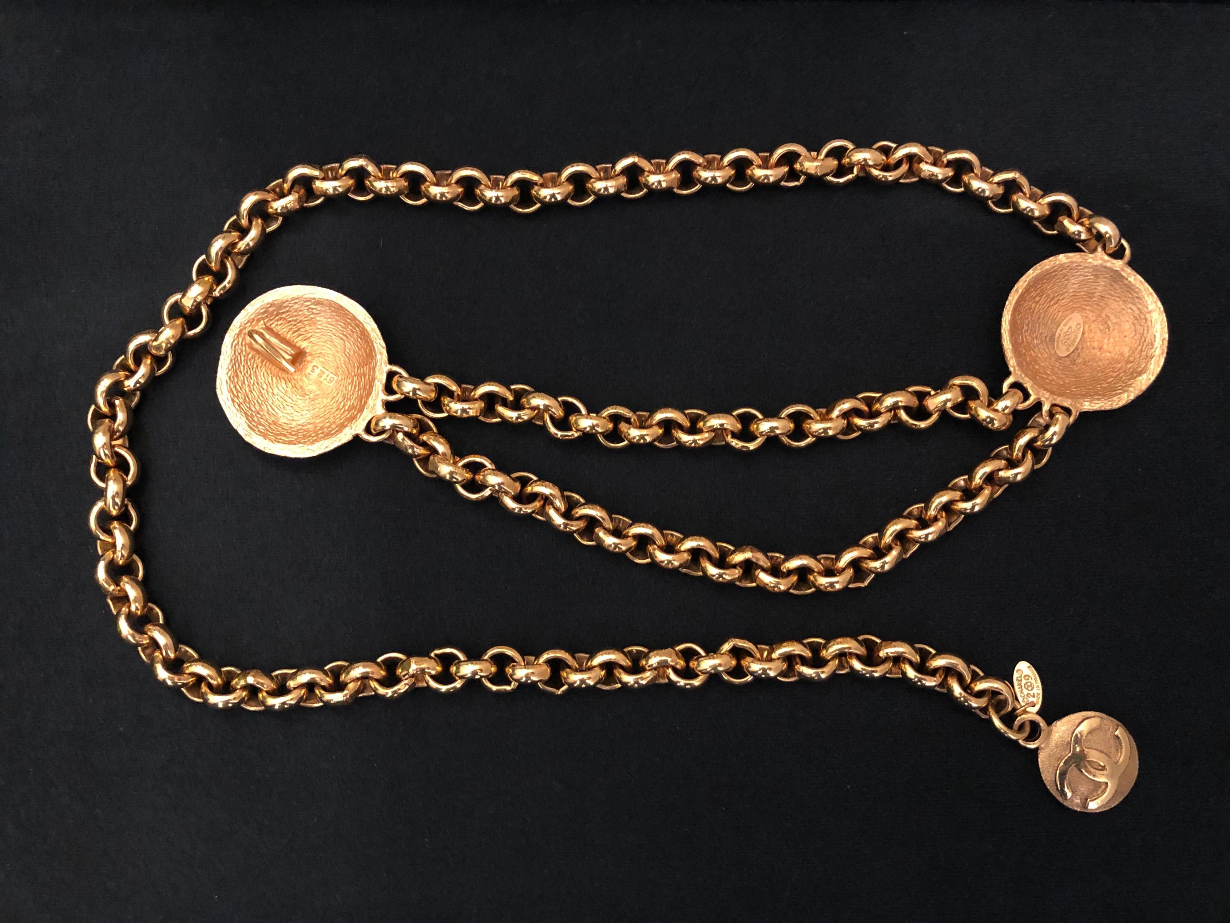Brown Early 1990s Chanel Gold Toned Medallion Chain Belt 