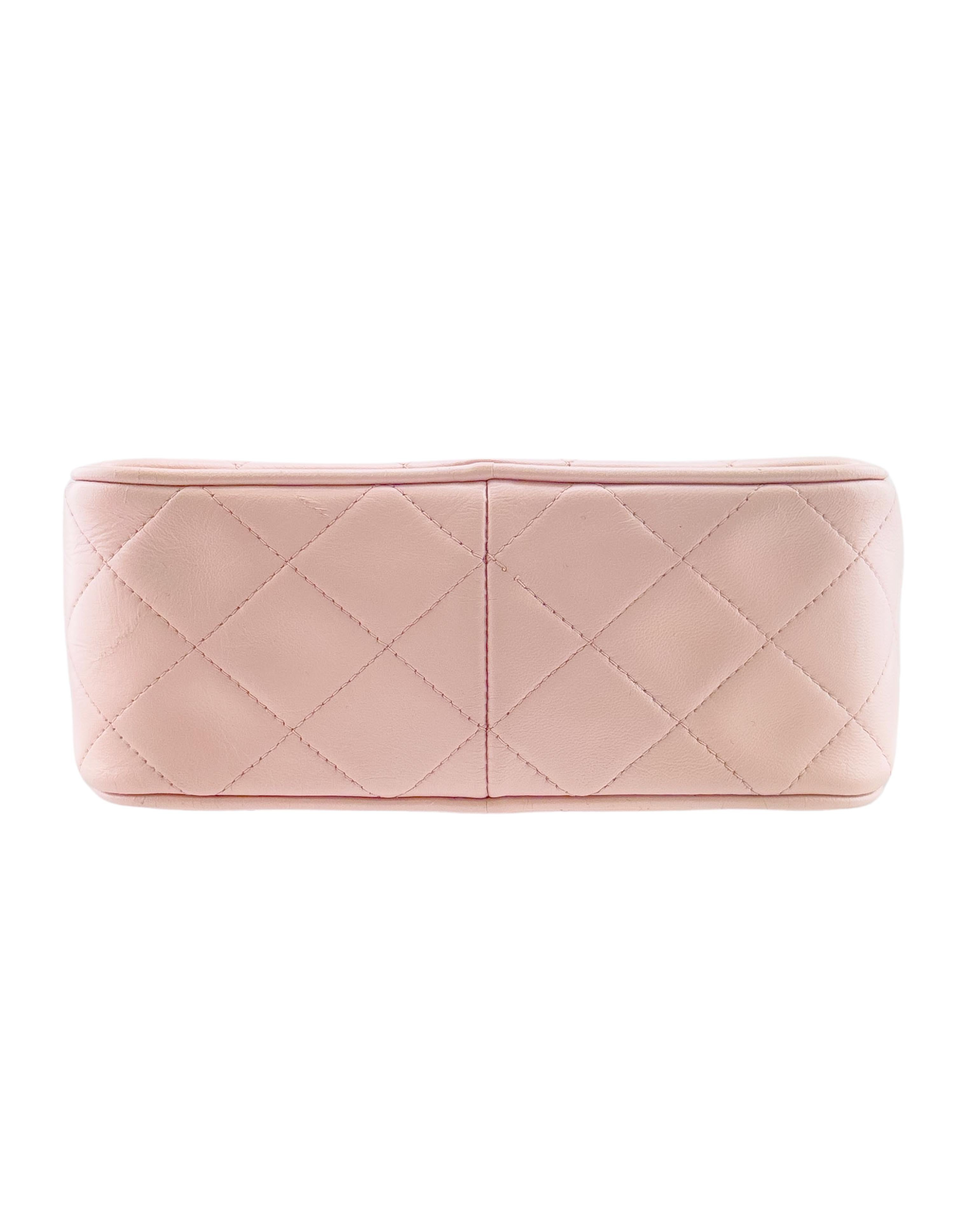 Women's Early 1990s Chanel Pink Quilted Mini Camera Bag For Sale