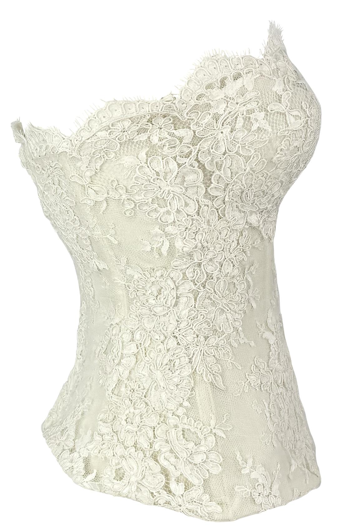 Early 1990s Donna Karan Corset Boned Sheer White Lace Strapless Bustier Top For Sale 2