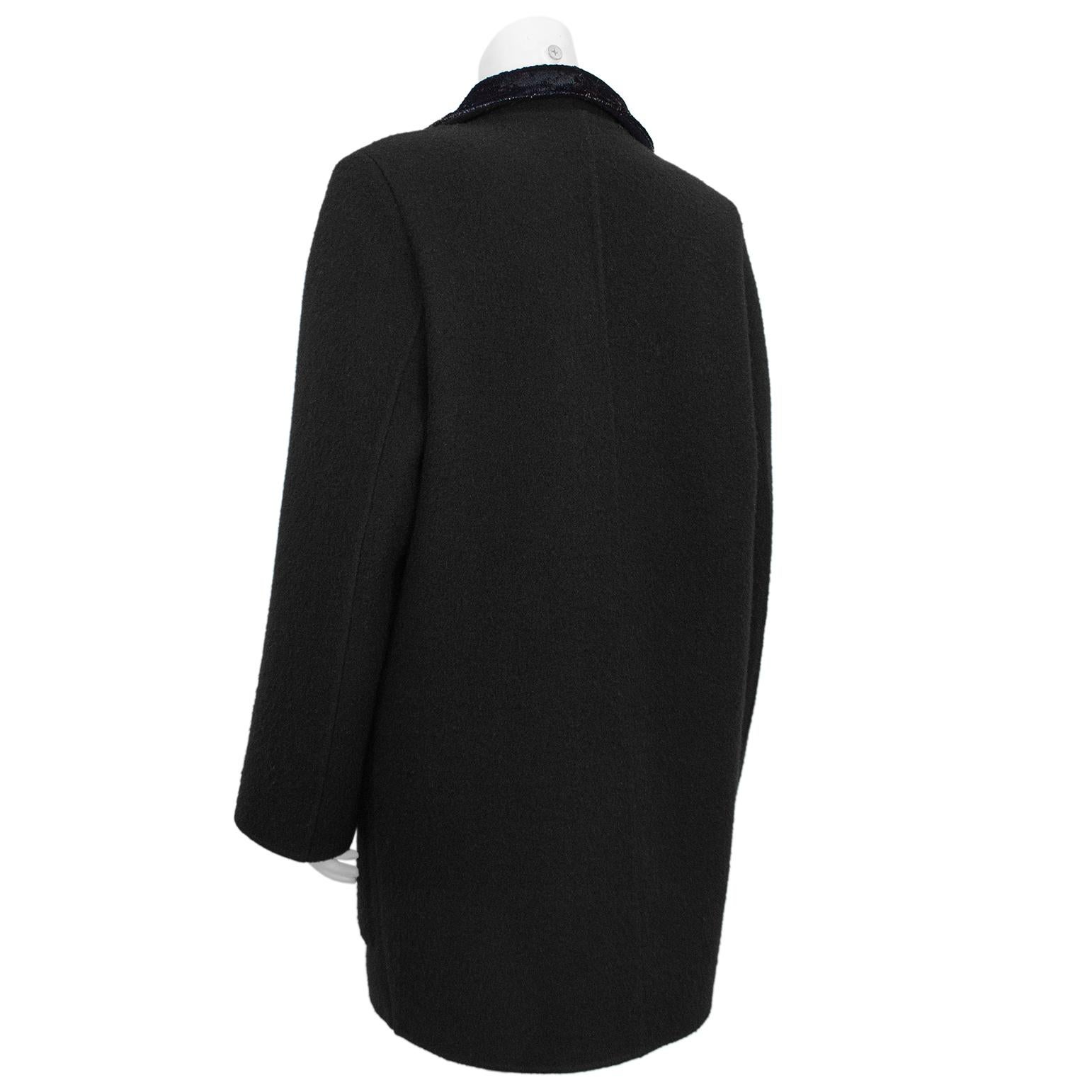 Early 1990s Geoffrey Beene Black Wool Car Coat In Good Condition For Sale In Toronto, Ontario