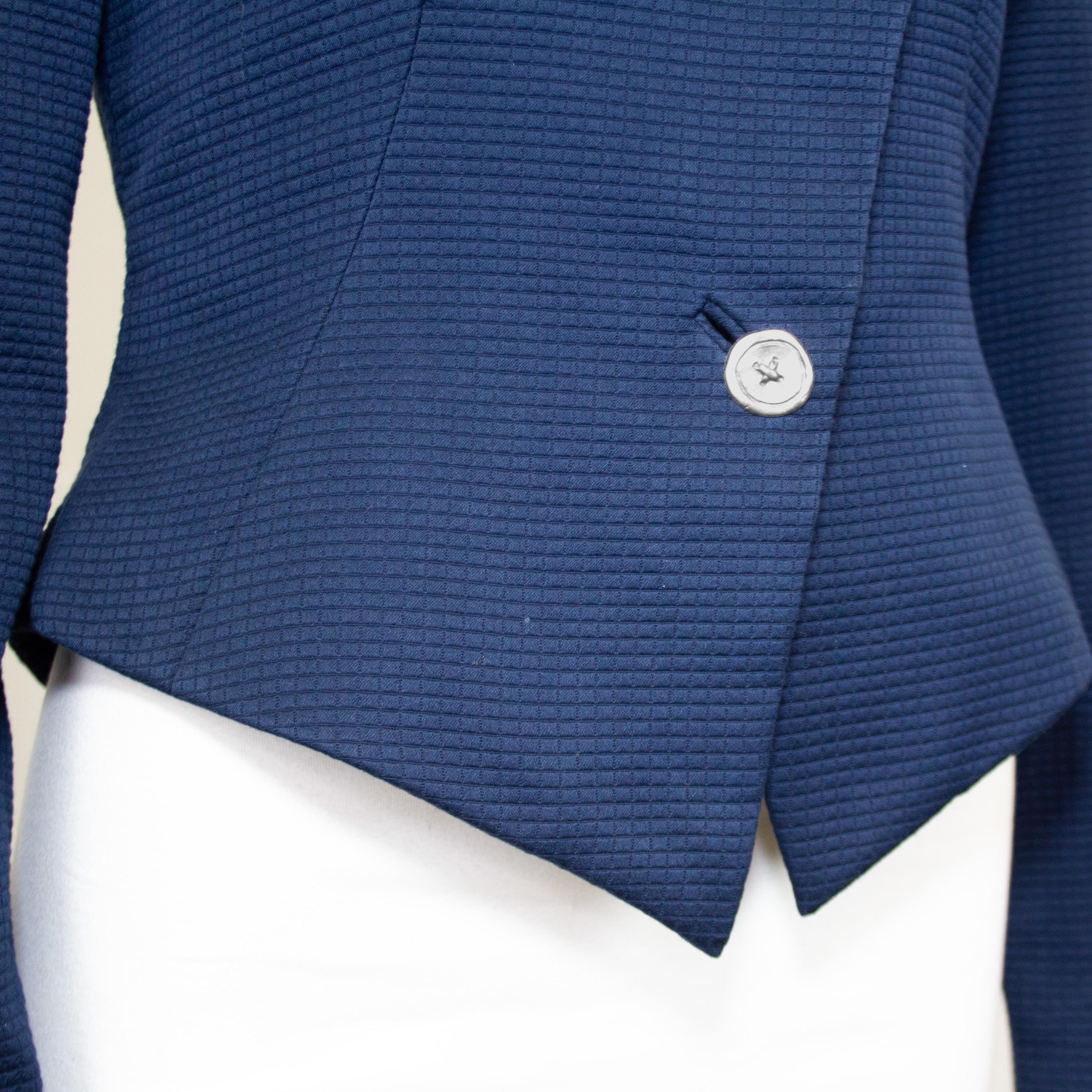 Early 1990s Geoffrey Beene Navy Blue Fitted Jacket For Sale 1