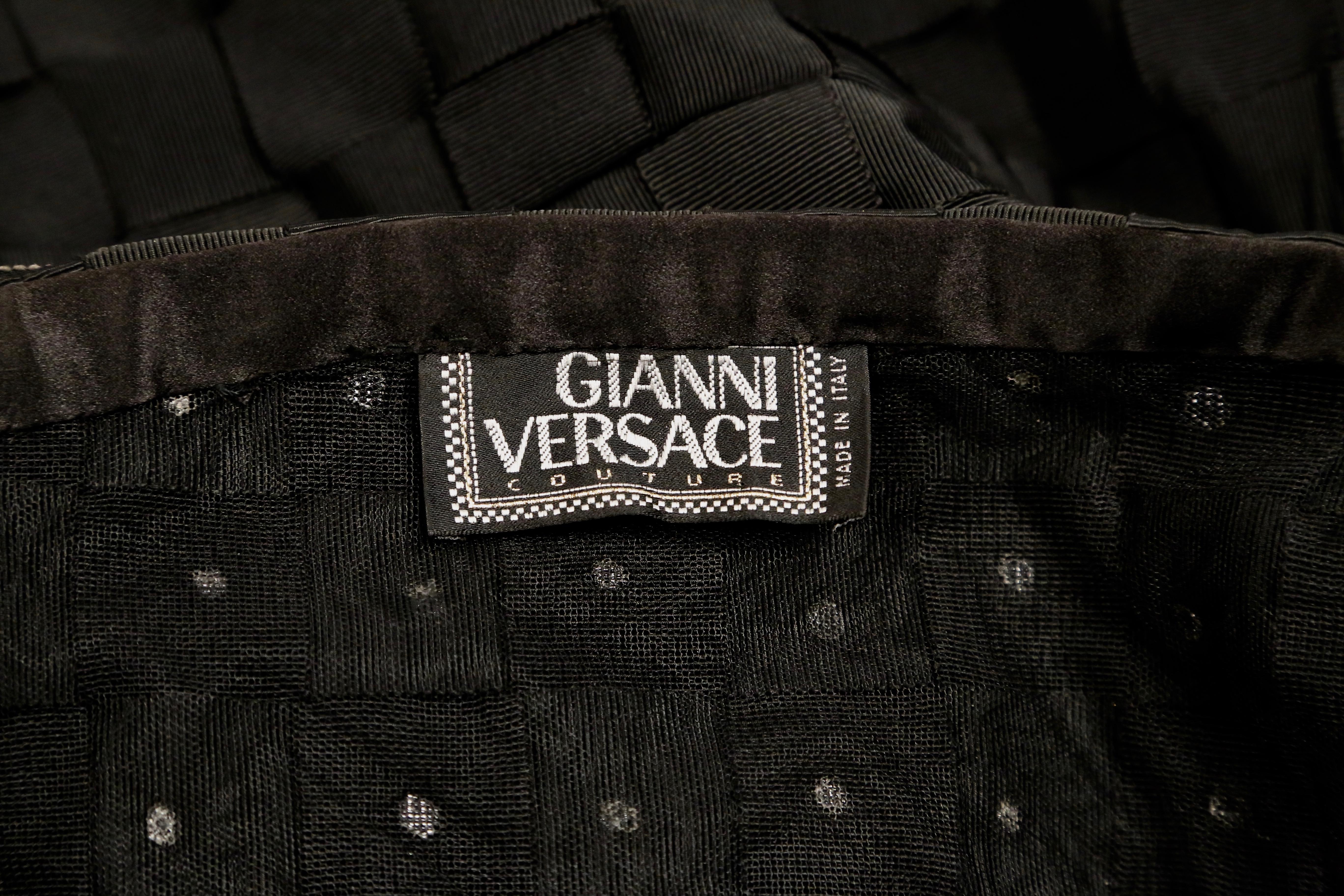 early 1990's GIANNI VERSACE black woven grosgrain ribbon strapless dress For Sale 5