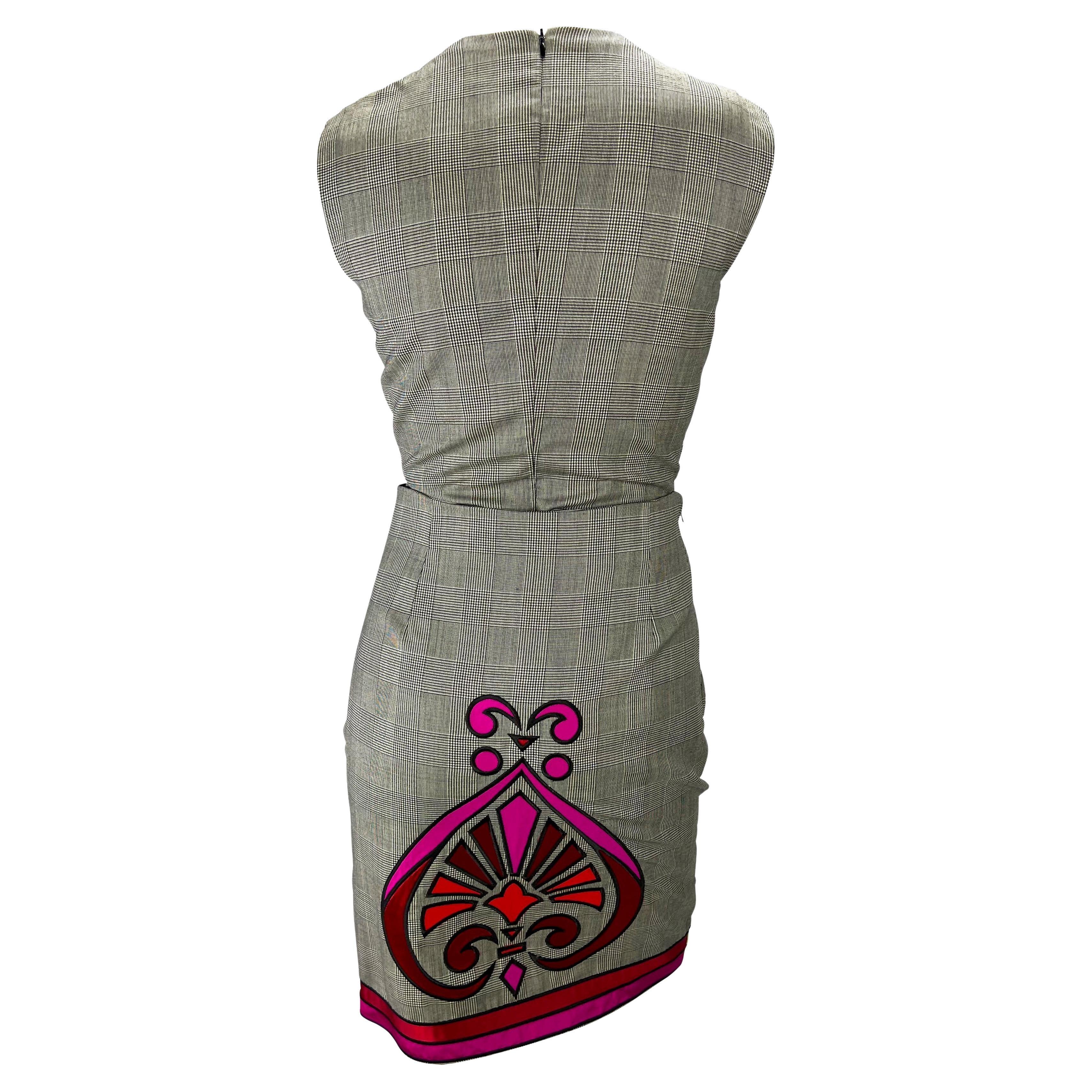 Gianni Versace Couture dei primi anni '90: set di gonne con applicazioni in raso pied-de-poule In condizioni ottime in vendita a West Hollywood, CA