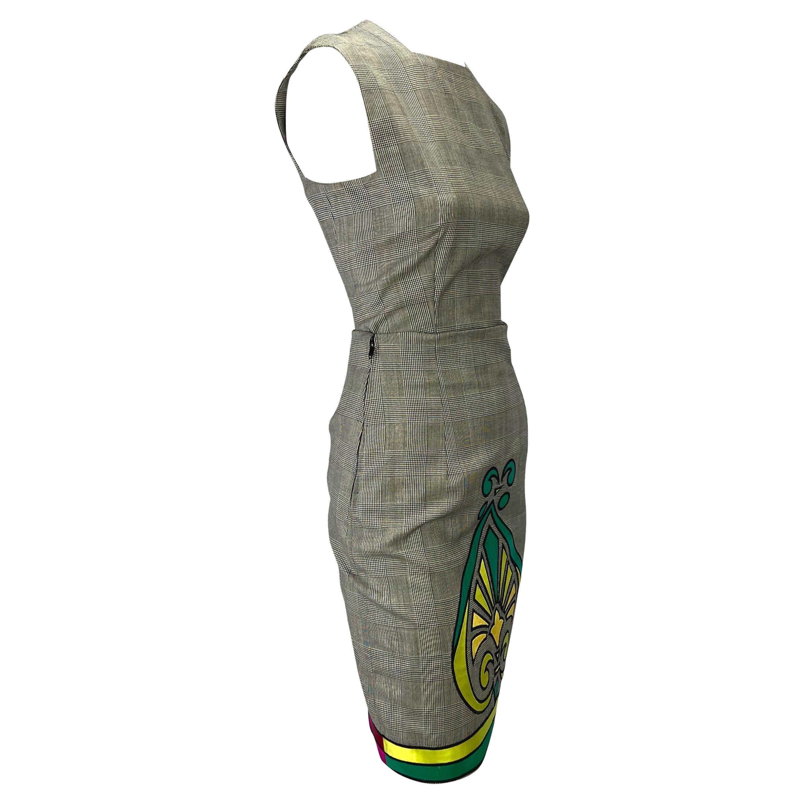 Gianni Versace Couture dei primi anni '90: set di gonne con applicazioni in raso pied-de-poule in vendita 1