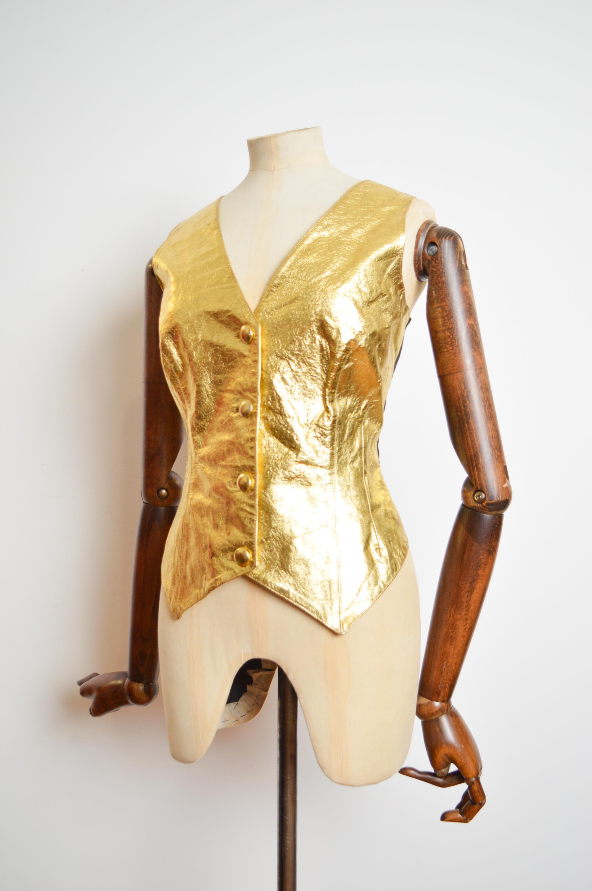 Chaleco de cuero dorado de principios de los 90 VALENTINO Chaleco de etiqueta Oliver - Chaqueta Oro en venta