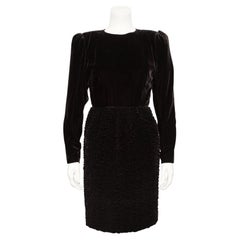 Vintage Early 1990s Oscar de la Renta Dark Brown Velvet Dress