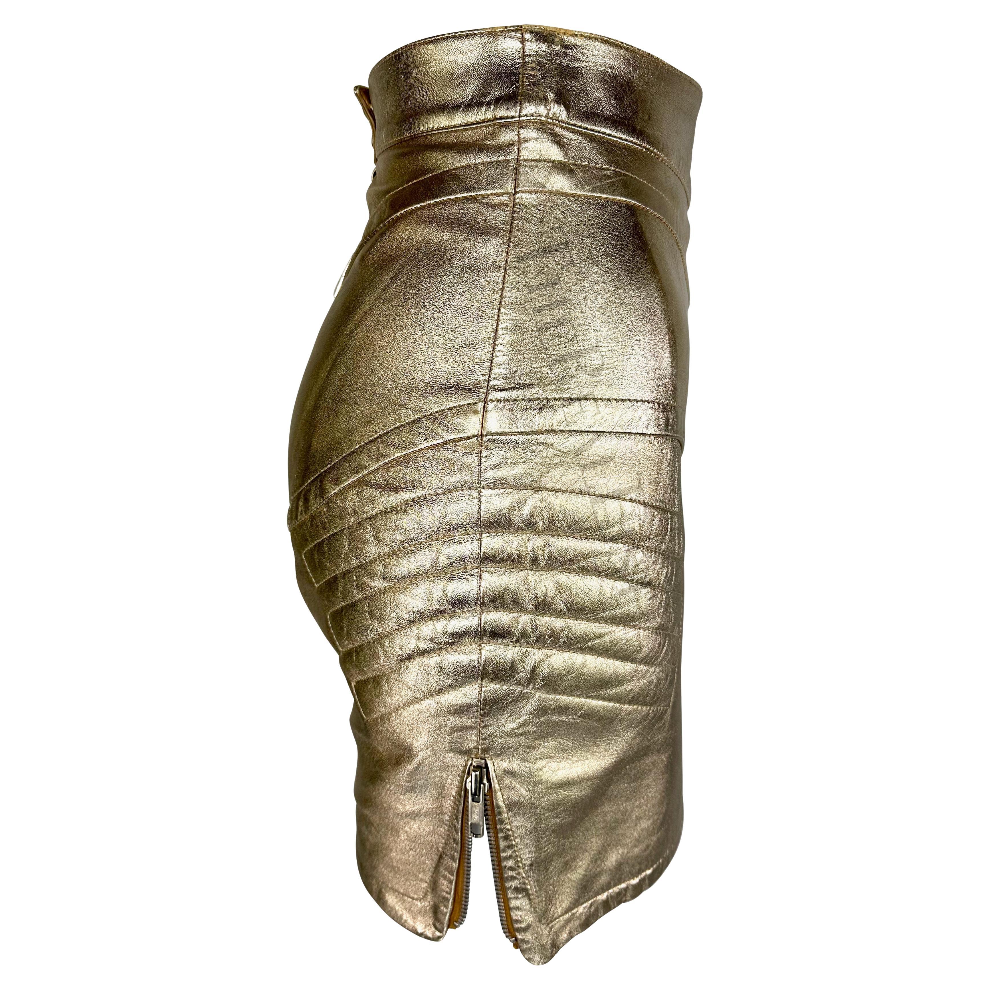 Early 1990s Thierry Mugler Metallic Gold Leather Biker Moto Skirt In Good Condition For Sale In West Hollywood, CA