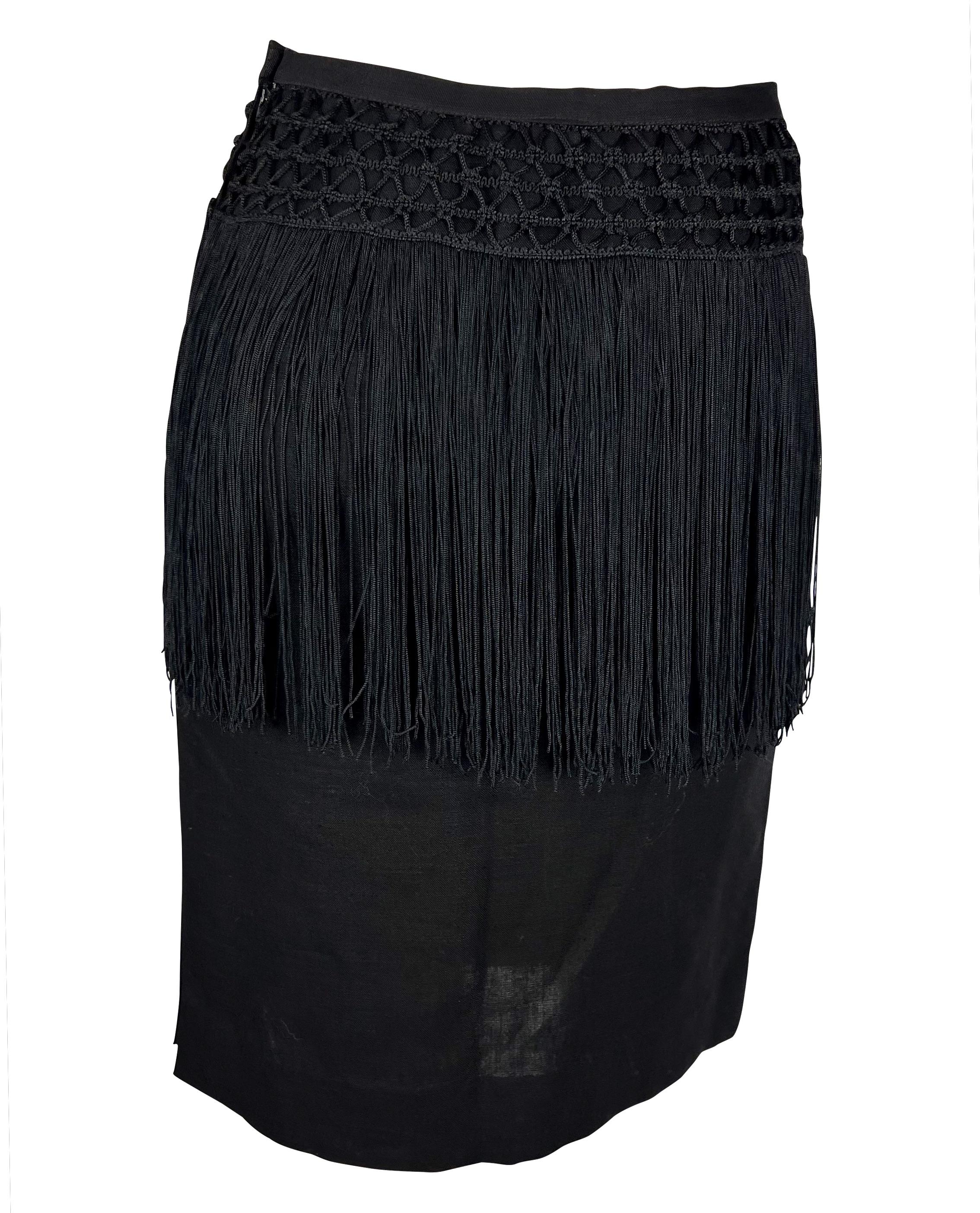 Women's Early 1990s Valentino Garavani Fringe Knit Black Linen Pencil Skirt For Sale