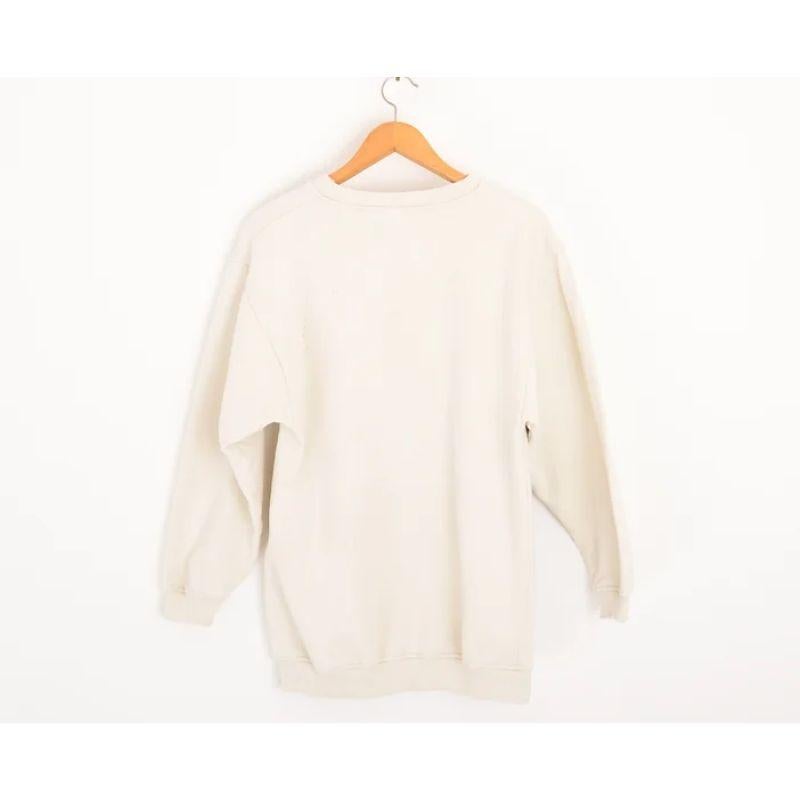 Anfang 1990er Jahre Vintage Moschino 'Cow' Sweatshirt-Pullover mit Foto-Logodruck im Angebot 1