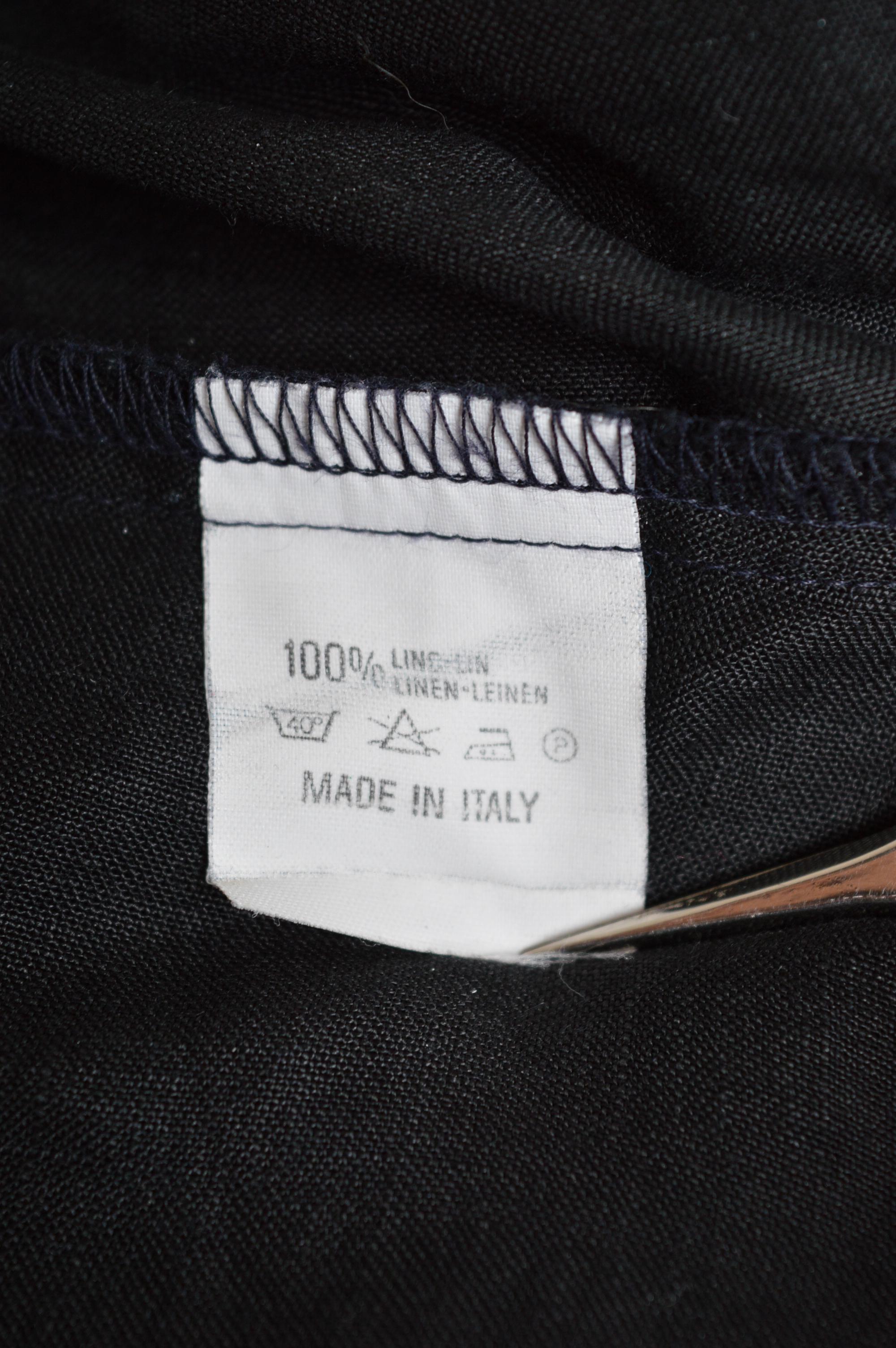 Début des années 1990 Vivienne Westwood Lin noir Orb Chemise d'artiste à manches longues en vente 10