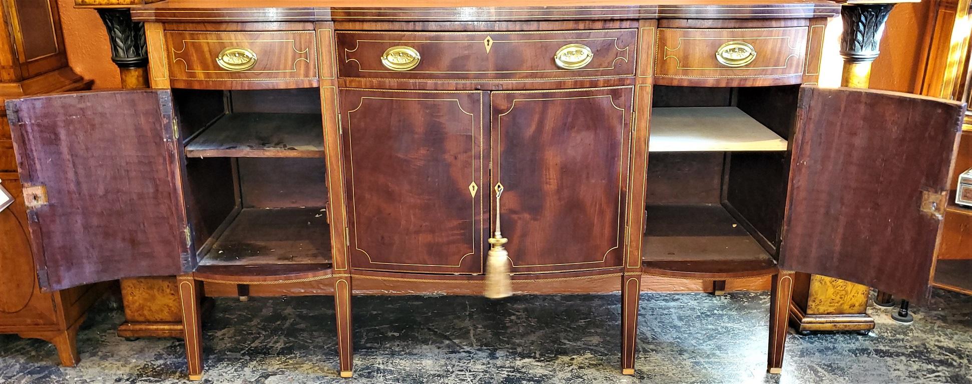 Early 19th Century American Sheraton Sideboard Attributable to Duncan Phyfe For Sale 12