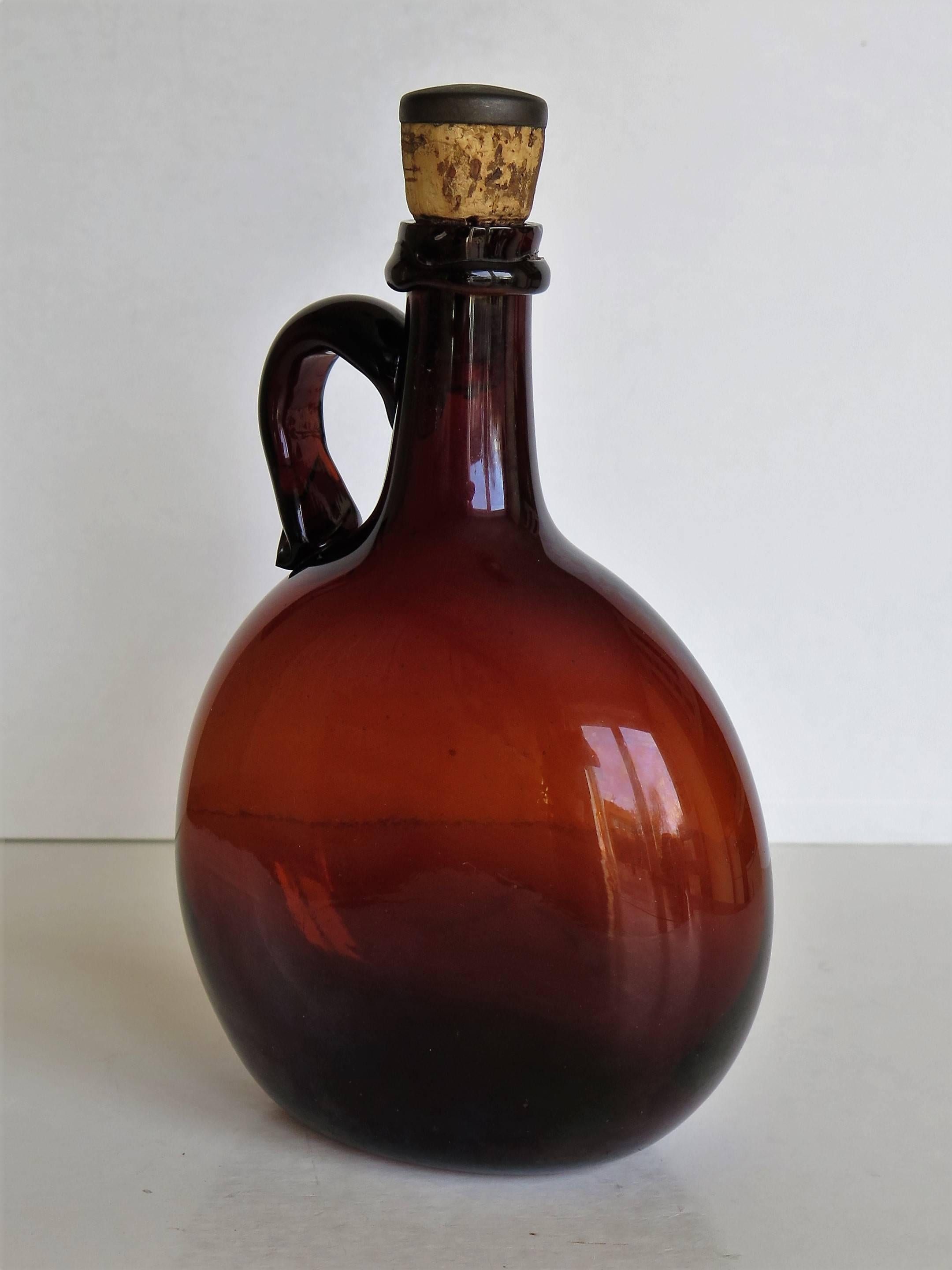 amber glass decanter with stopper