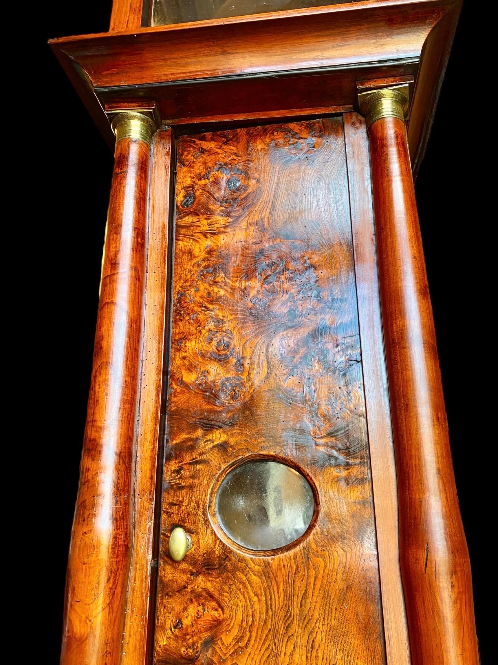 Late 18th Century Liege Burled Walnut Tall Case Clock (Handgefertigt) im Angebot