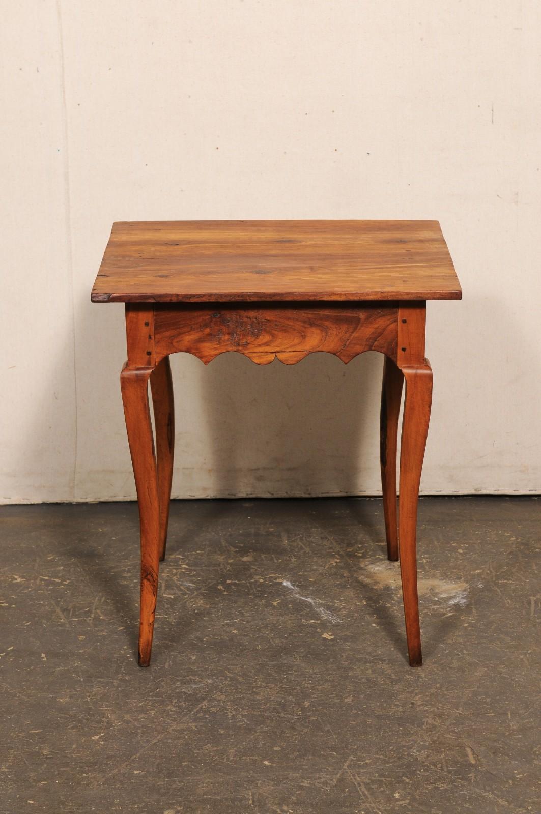 Early 19th C. Charming French Accent Table w/Small Drawer For Sale 2