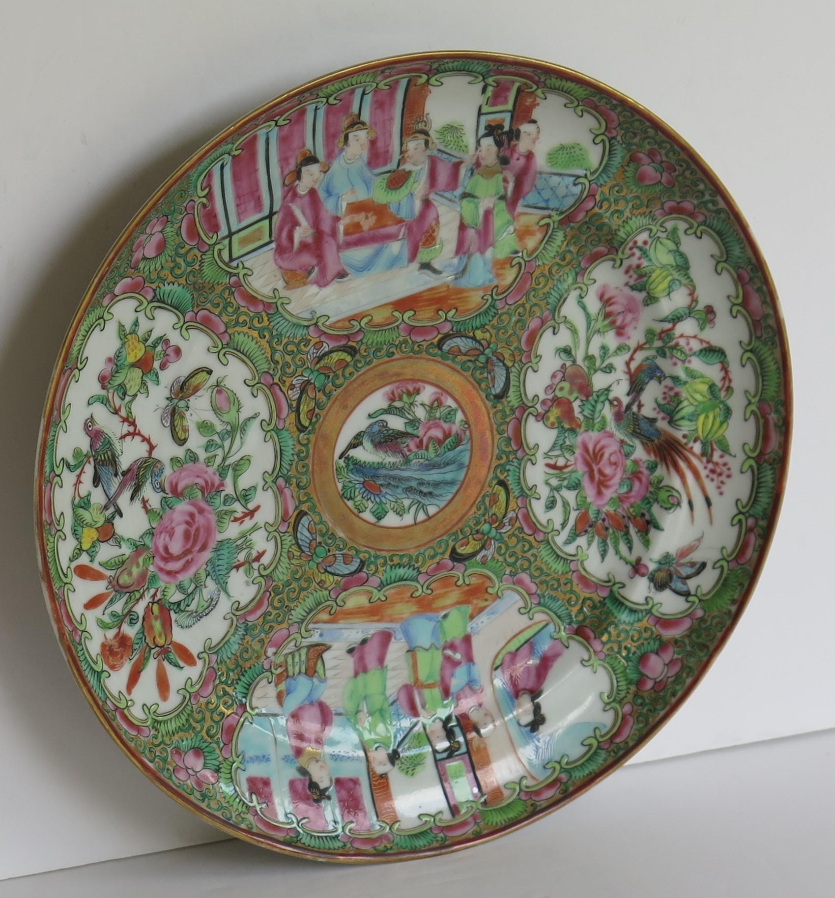 Chinese Export Porcelain Dinner Plate Rose Medallion, Qing Ca 1820 5