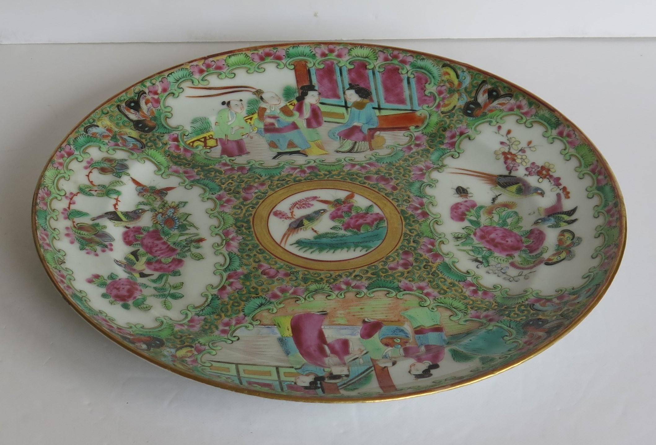 Chinese Export Dinner Plate Rose Medallion porcelain, Qing Ca 1820 5