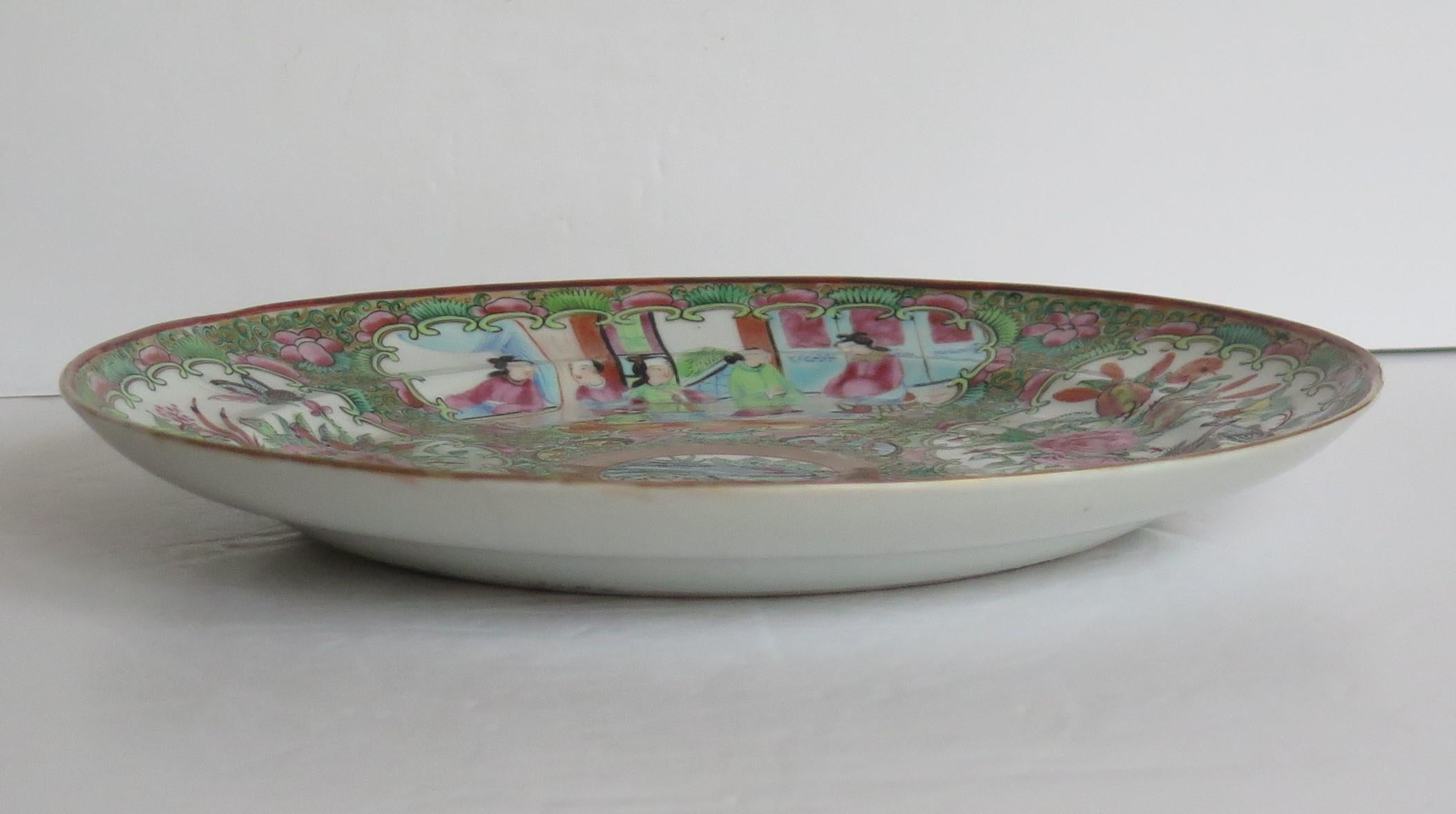 Chinese Export Porcelain Dinner Plate Rose Medallion, Qing Ca 1820 9