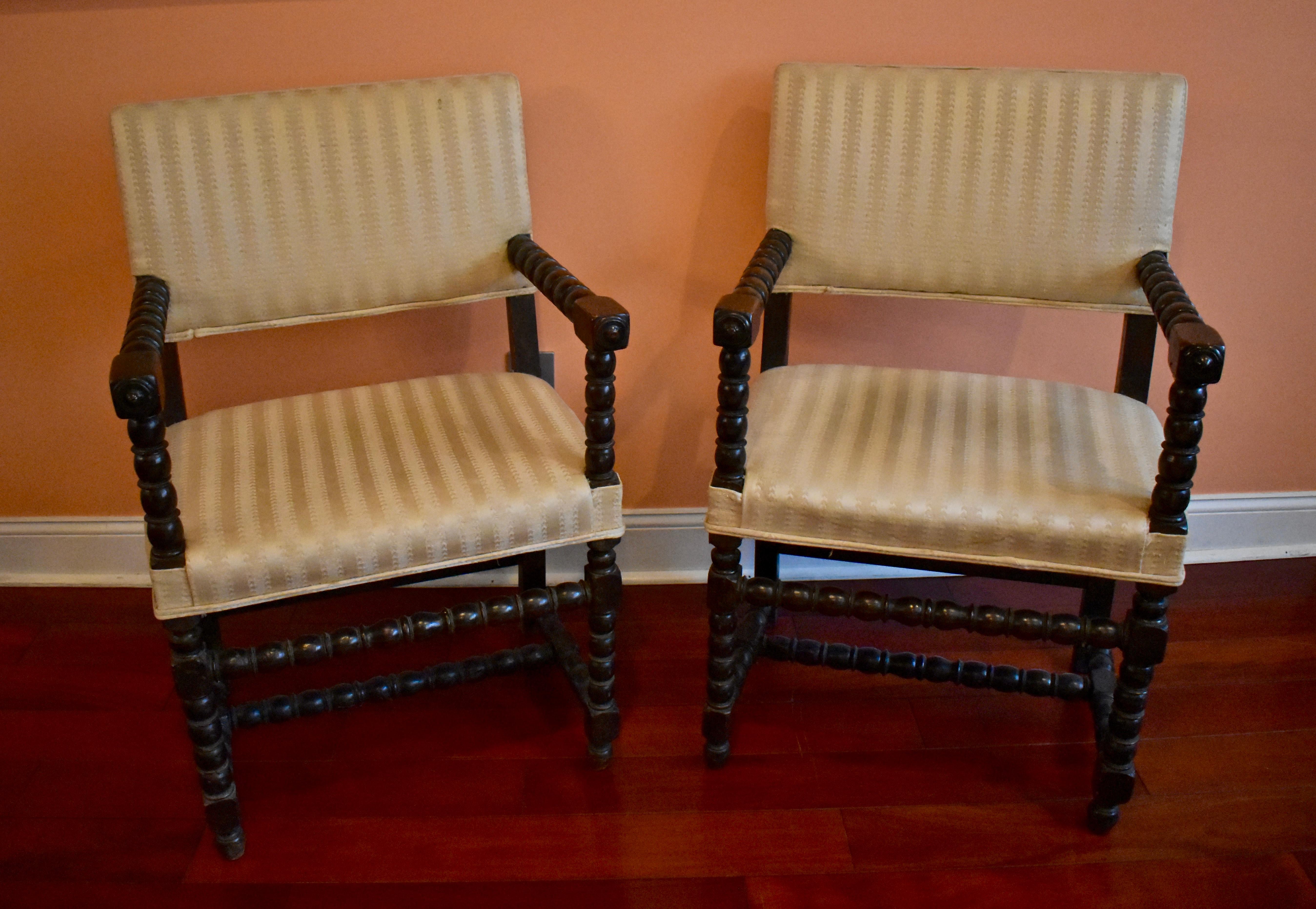 American 19th Century Dutch Colonial Ebonized Spindle Turned Wood Side Chairs, a Pair